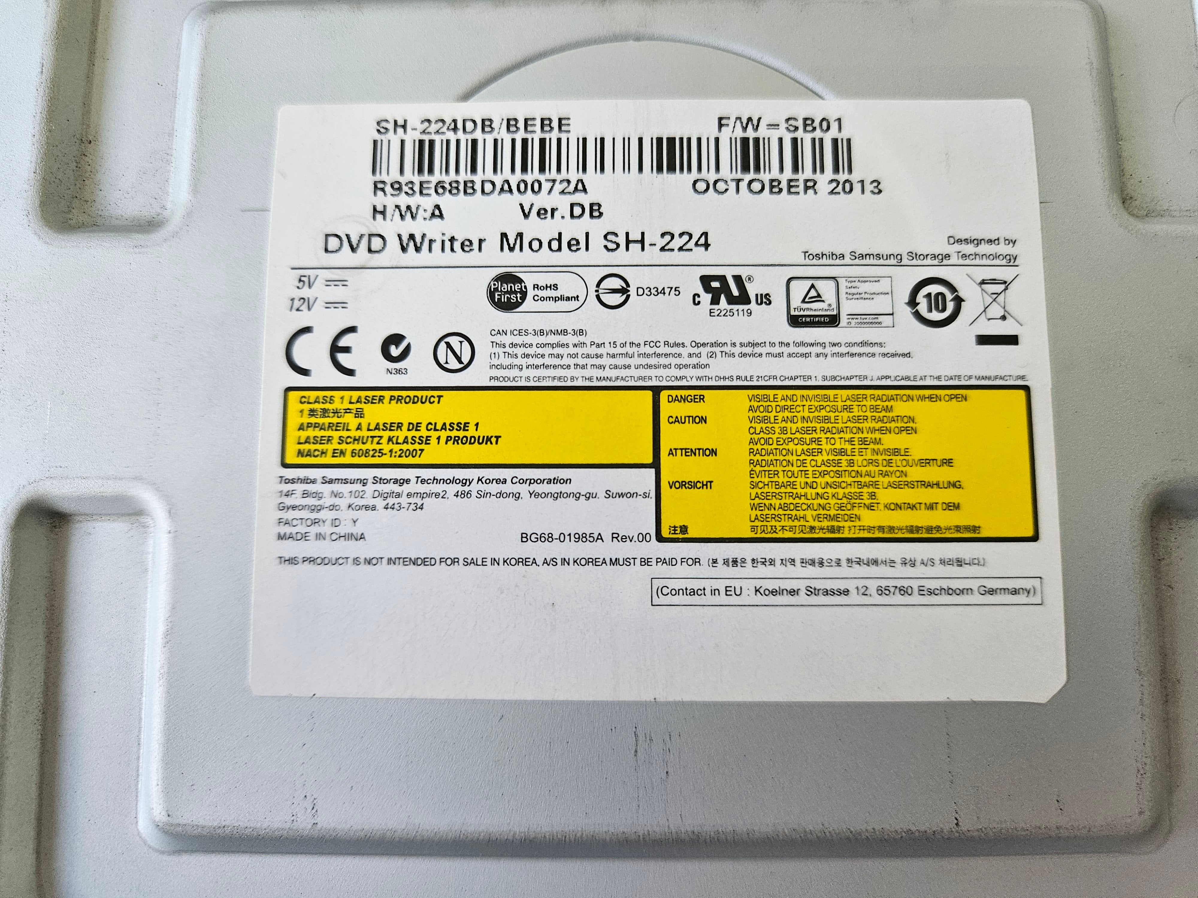 Samsung SH-224 24x DVDRW SATA Writer Drive Black Bezel ( SH-224DB SH-224DB/BEBE ) USED