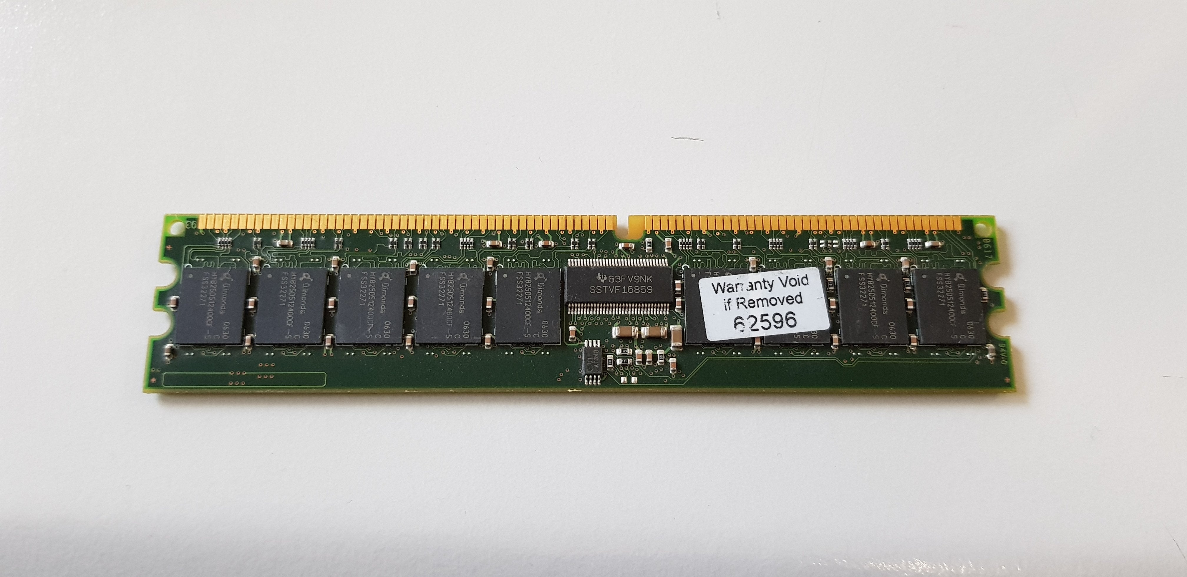 Infineon HP 1GB DDR-400MHz PC3200 ECC Registered CL3 184-Pin DIMM ( HYS72D128300HBR-5-C 373029-851 ) REF