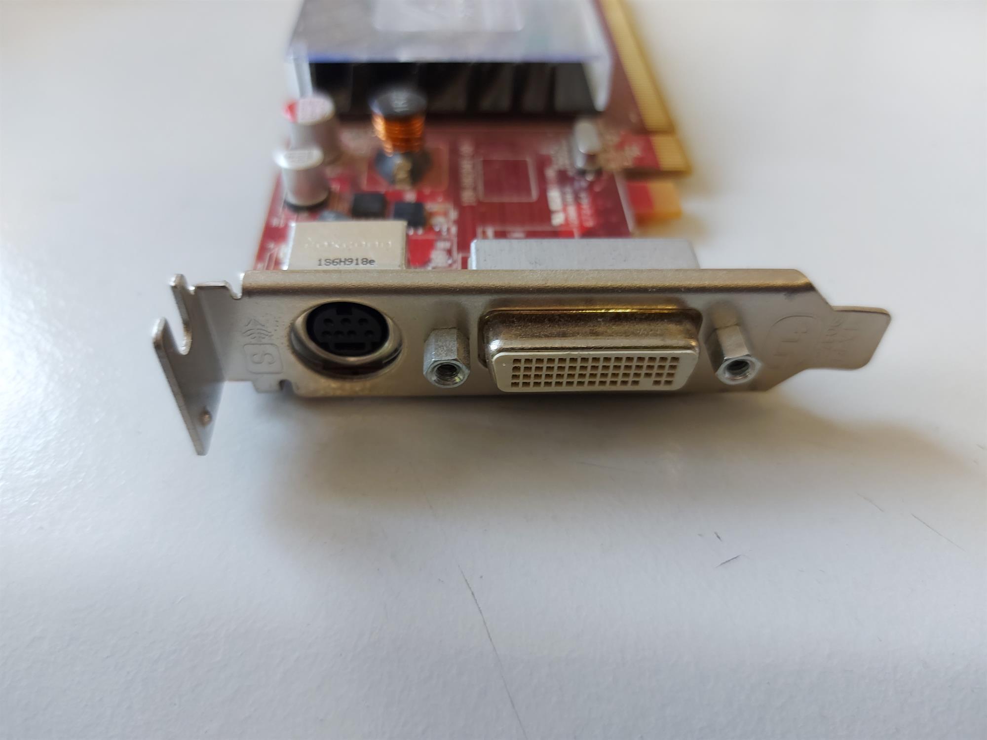 Red ATI Radeon Graphics video card (102B6290200 000001  0Y103D)
