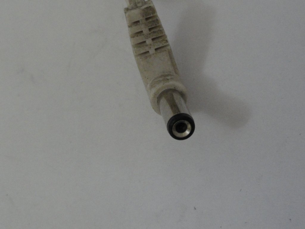 PR11457_870917_BT Freestyle 80 Plus 120 Plus AC Adaptor - Image3
