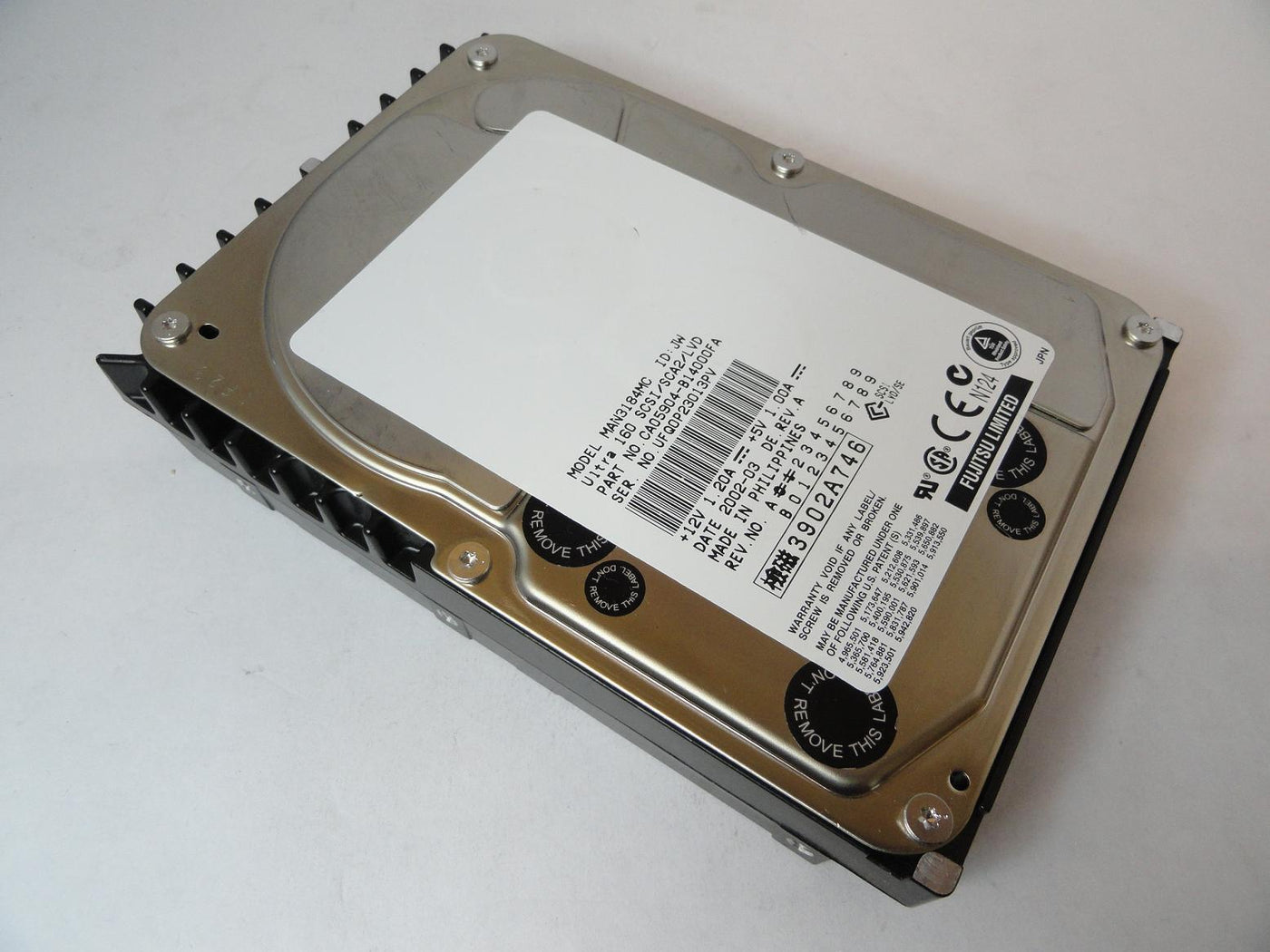 PR23176_CA05904-B14000FA_Fujitsu 18Gb SCSI 80 Pin 10Krpm 3.5in HDD - Image3