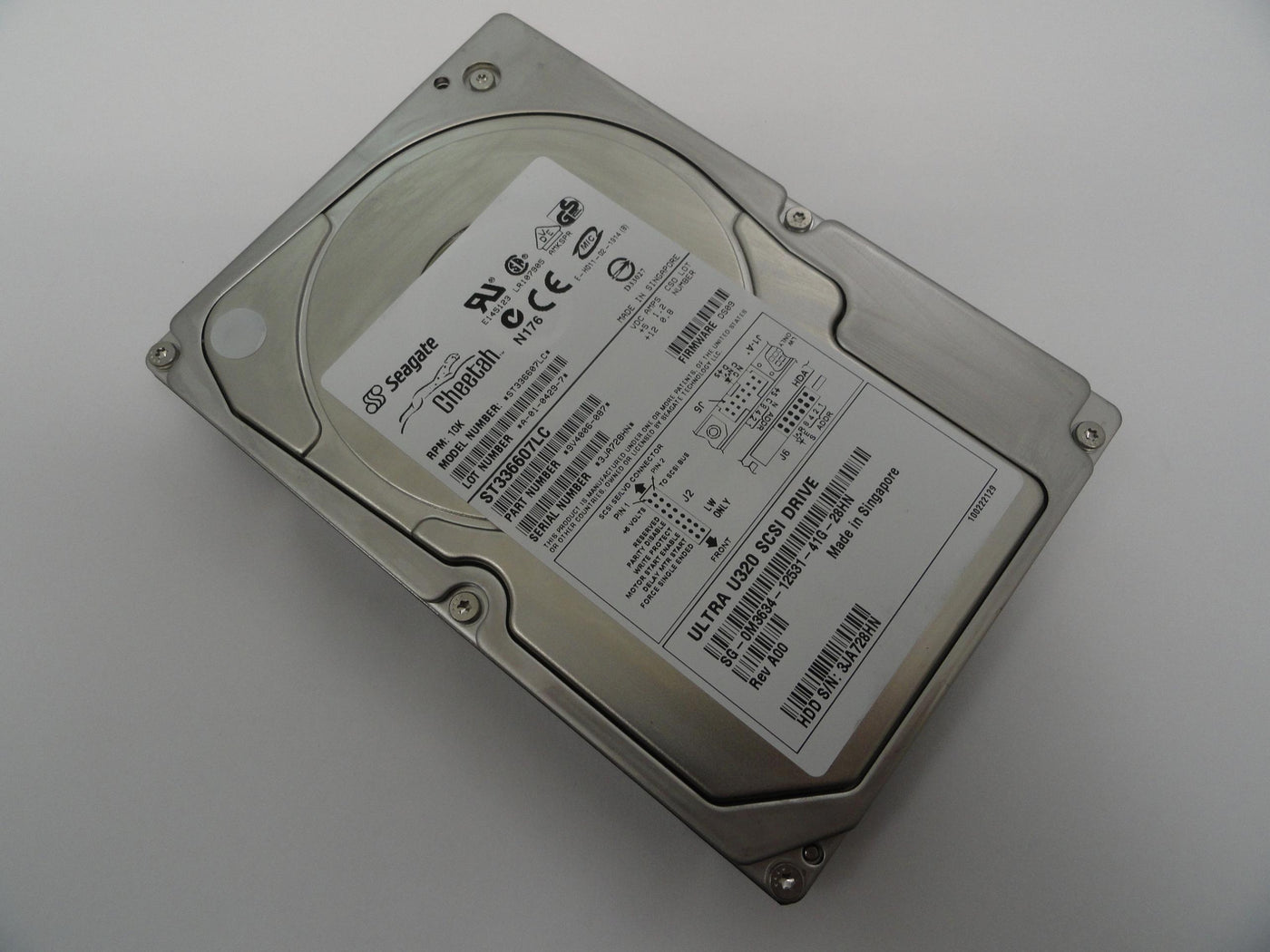 PR22739_9V4006-087_Seagate Dell 36GB SCSI 80 Pin 10Krpm 3.5in HDD - Image3