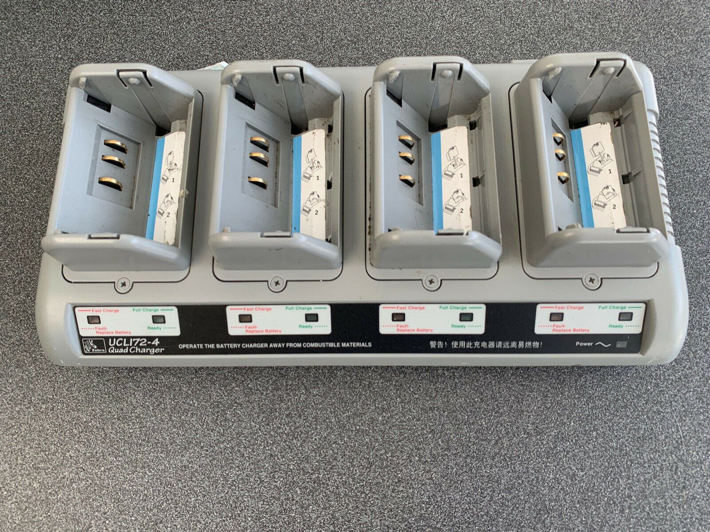 Zebra UCLI72-4 AT16305-8 Quad Charger  ( QL420 QL320 QL220 Used )