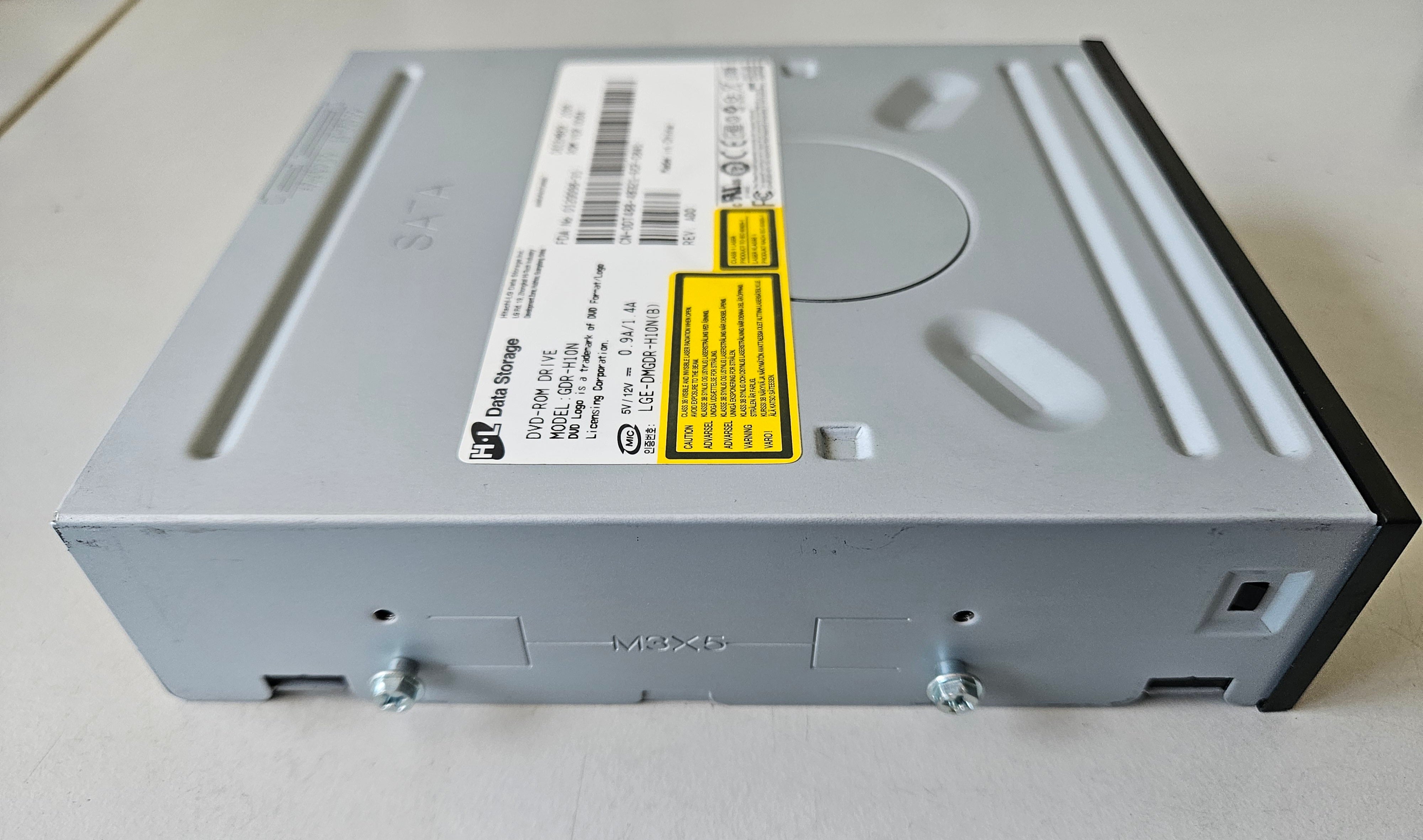 HL Data Storage Dell 16x SATA 5.25" DVD-ROM Drive ( GDR-H10N 0DT488 ) USED