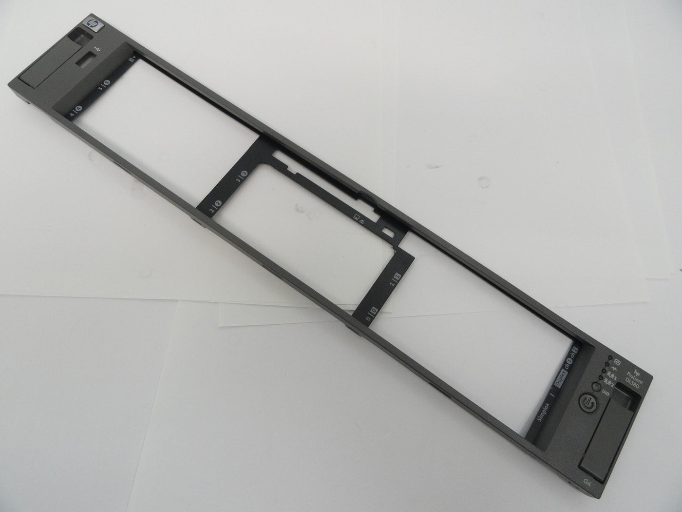 PR19494_344467-001_HP Proliant DL380 G4 Front Panel Bezel - Image4