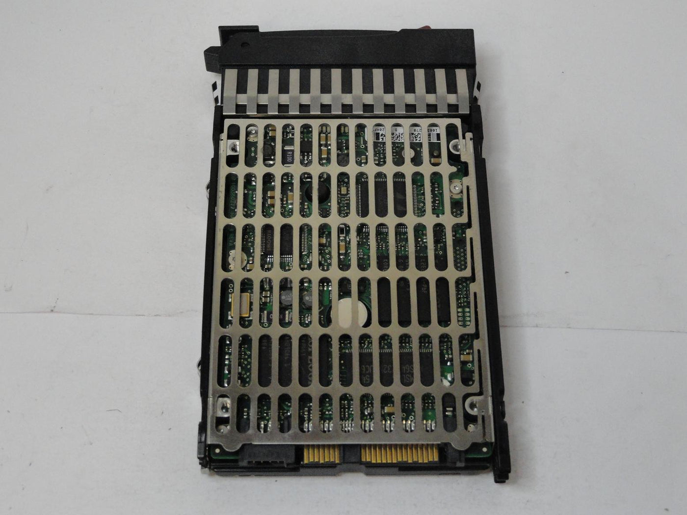 HP Seagate 72GB SAS 10Krpm 2.5in HDD in Caddy ( 9Y4066-131 ST973401SS 375696-002 DG072A8B54 375863-002 376597-001 ) REF