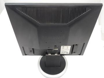GH19PS - Samsung SyncMaster 930BF 19\'\' LCD Monitor - Black & Silver - USED