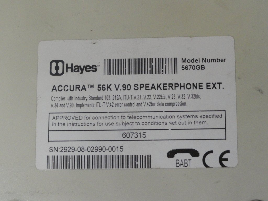 MC0914_5670GB_Hayes Accura 56K V.90 Speakerphone External - Image2