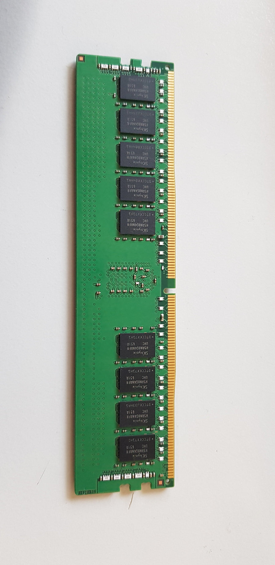 Hynix 16GB 1Rx4 PC4 288Pins DDR4 DIMM Memory Module (HMA82GR7AFR4N-UH)