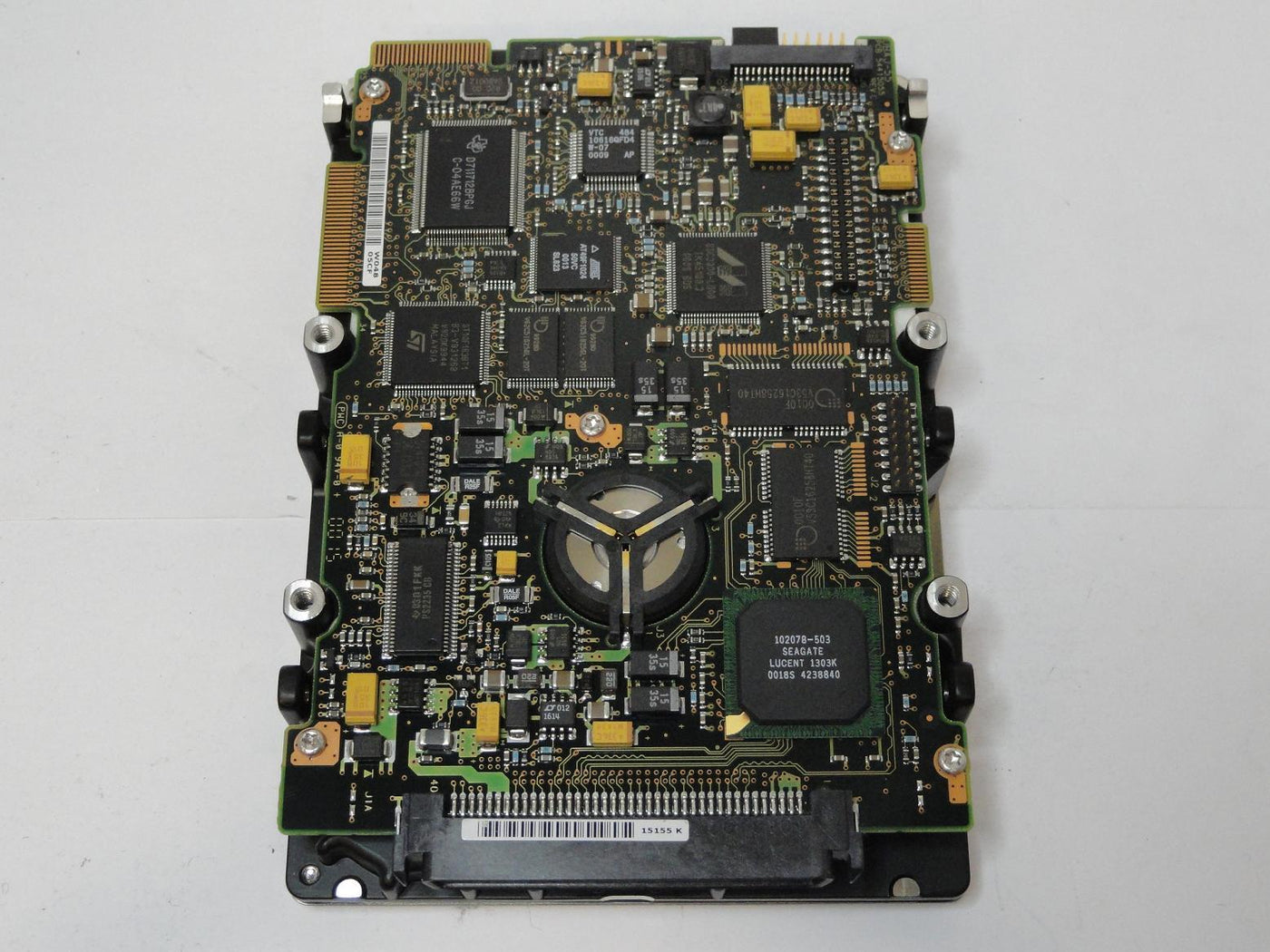 PR06131_9L8006-041_Seagate Compaq 18.2GB SCSI 80 Pin 10Krpm 3.5in HDD - Image2