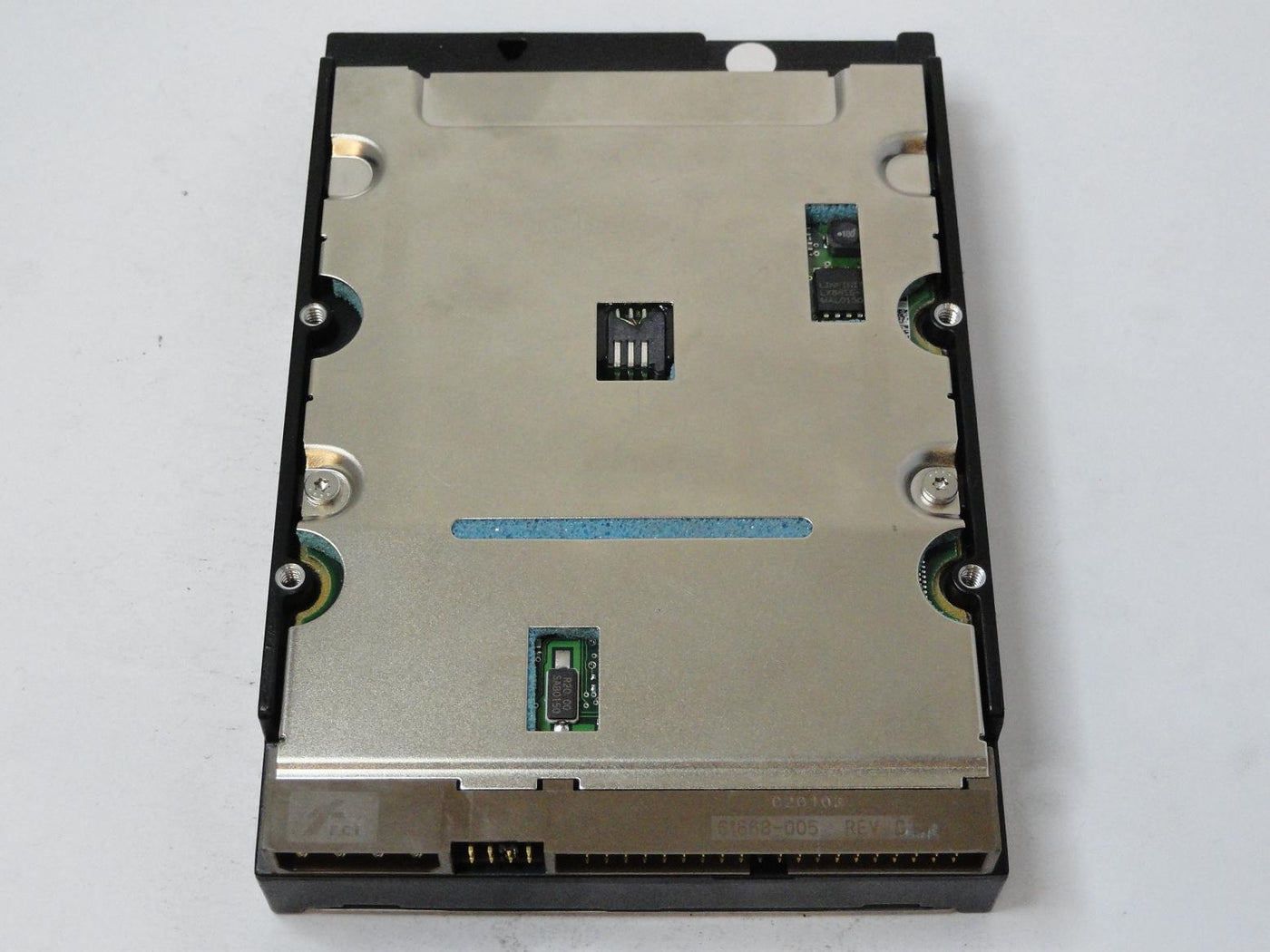 PR10587_9T6004-032_Seagate Dell 20GB IDE 7200rpm 3.5in HDD - Image2