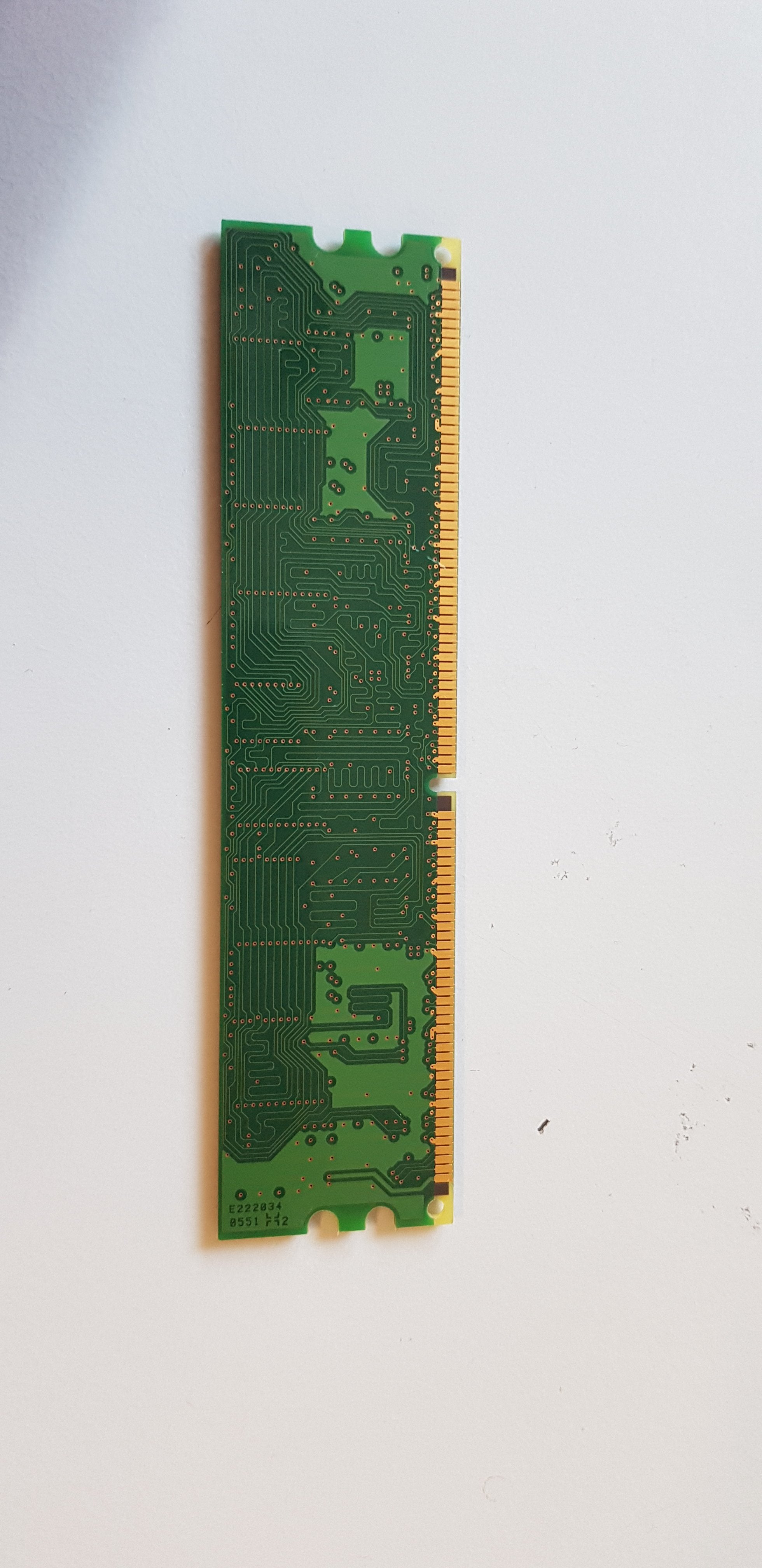 Smart 128MB 184Pin DDR PC2700 DIMM Memory Module (SG5641635D8N6CHXE)