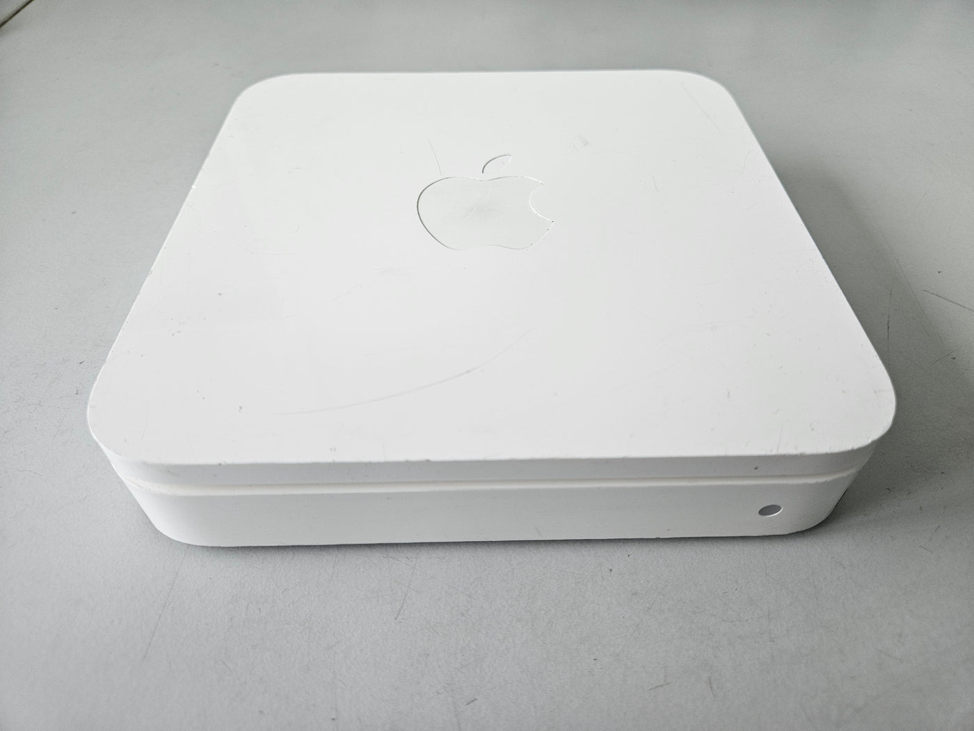 Apple AirPort Extreme Base Station 5th Gen Router NO PSU ( A1408 ) USED