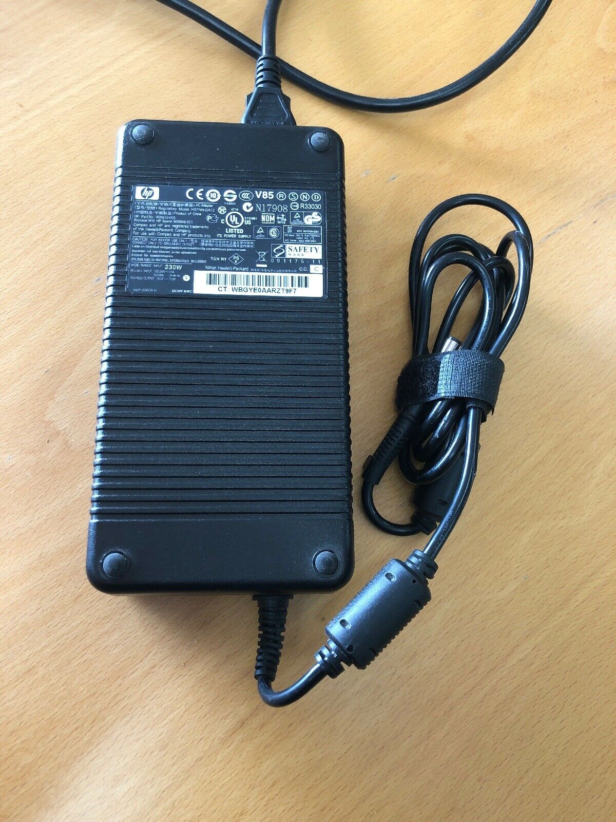 HP Genuine 230W 19.5V 11.8A Adaptor ( HSTNN-DA12 677765-003 ) USED