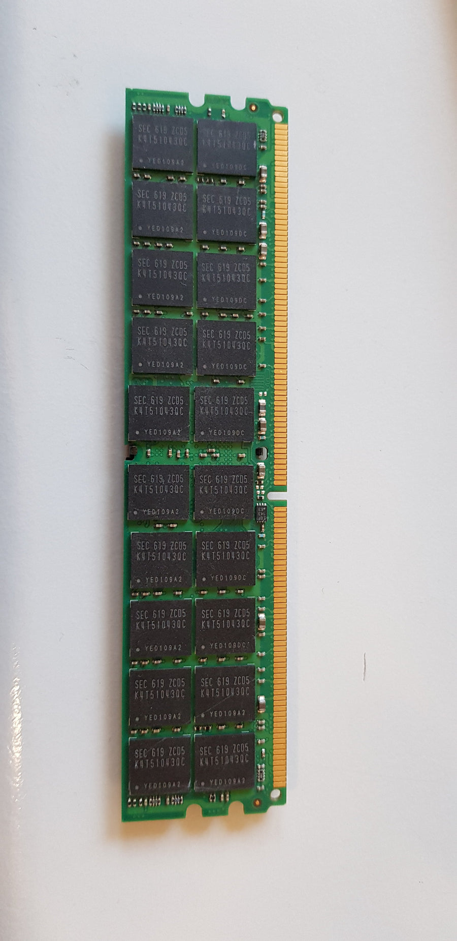Samsung 2GB DDR2-533MHz PC24200 ECC Fully Buffered CL4 240Pin DIMM Memory Module (M395T5750CZD-CD500)