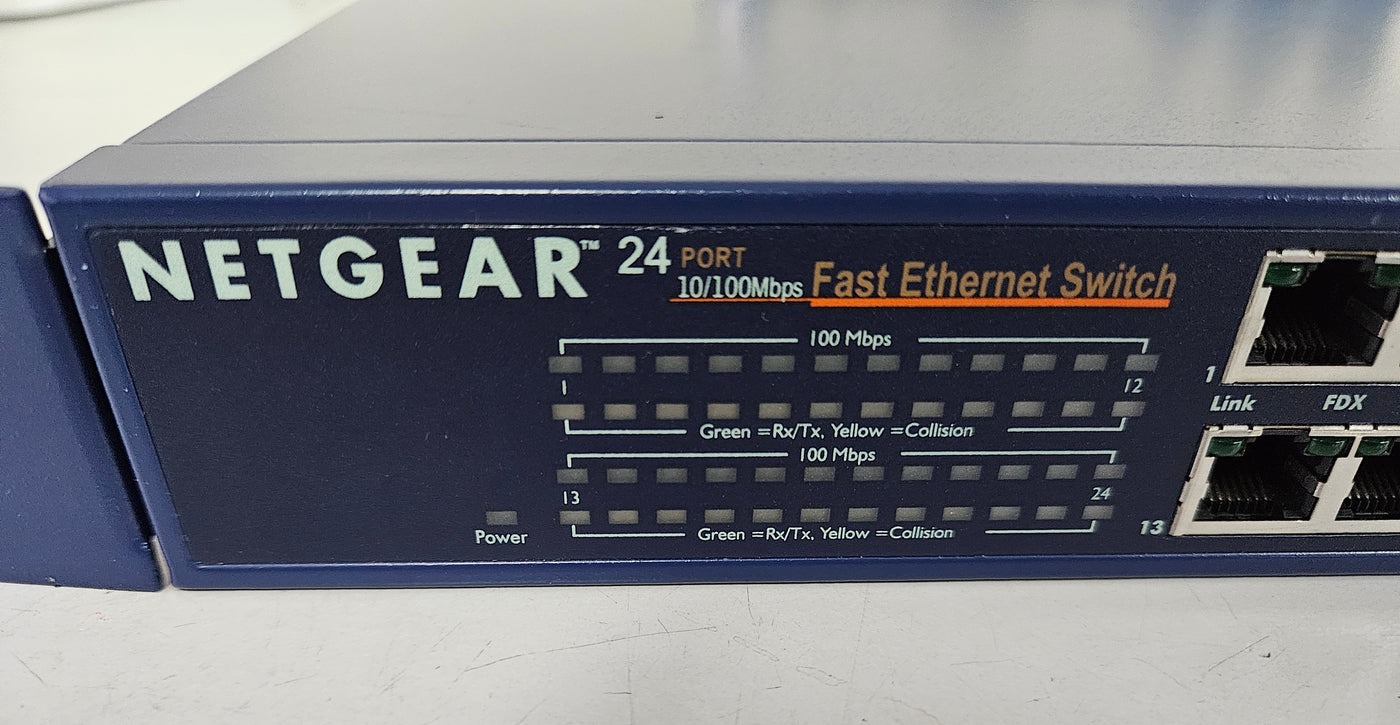 Netgear 24 Port 10/100 Fast Ethernet Network Switch ( FS524 ) USED