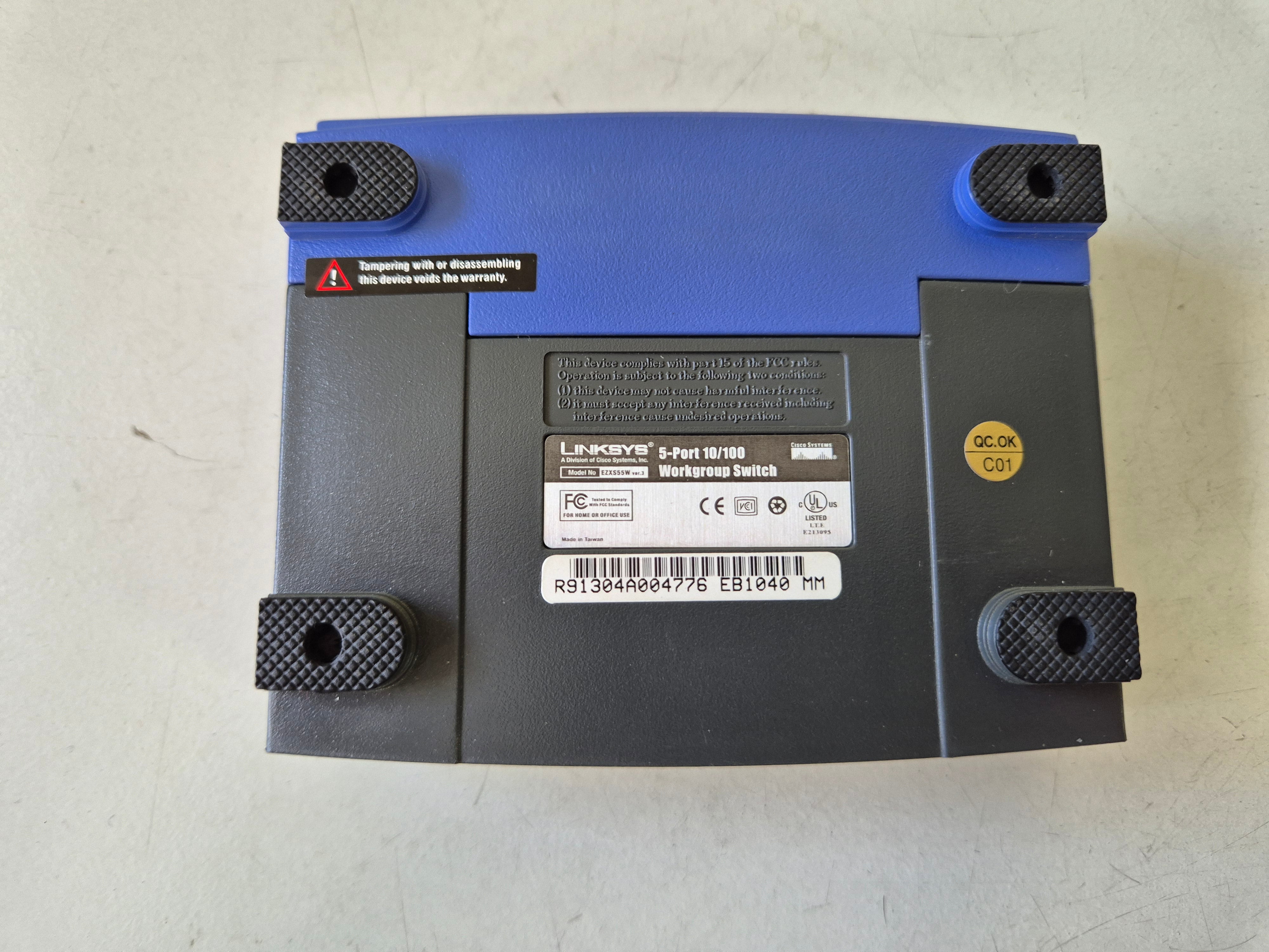 Linksys 5port 10/100 Workgroup Switch Ver.3 WITH PSU ( EZXS55W ) REF