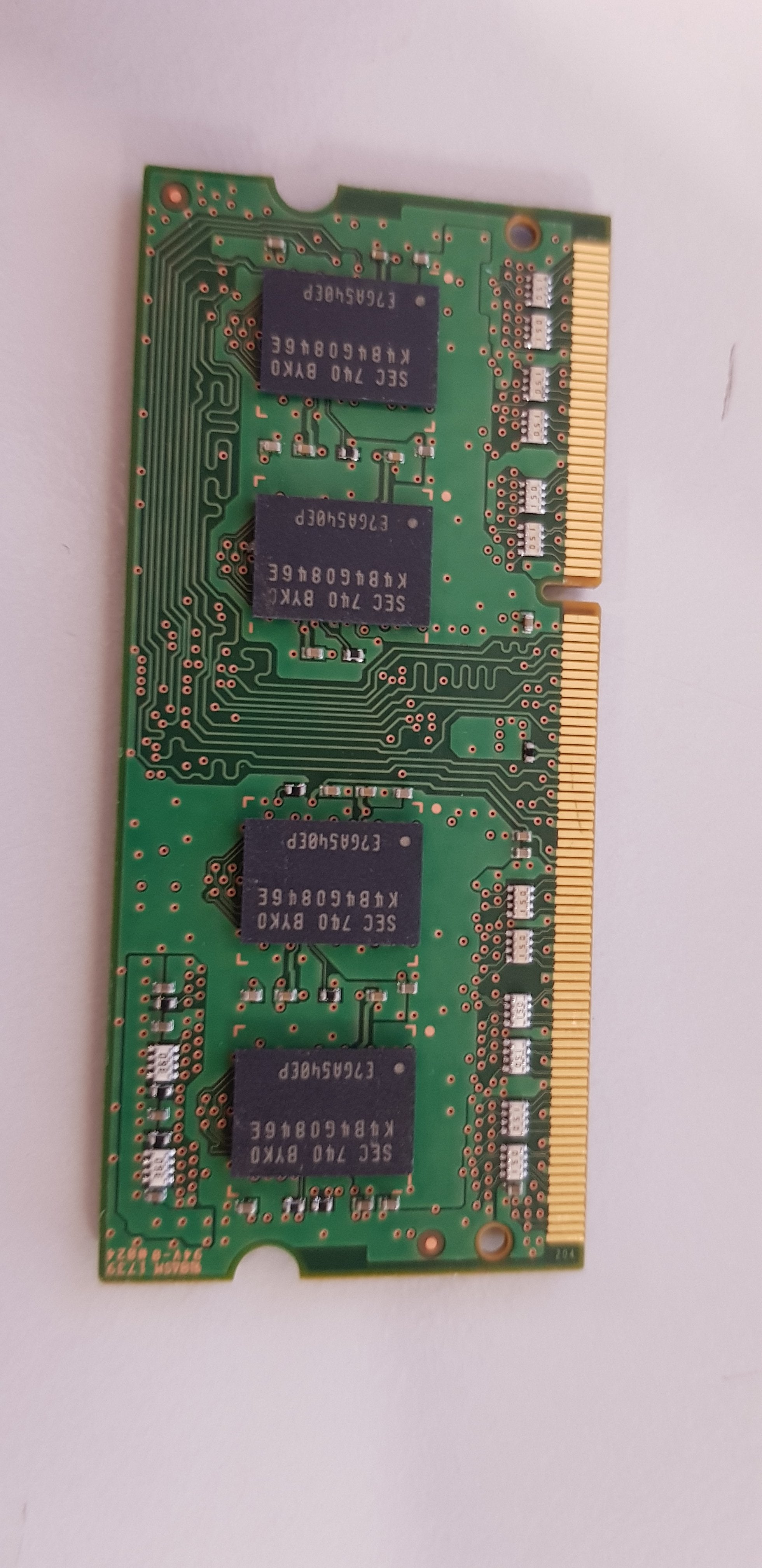 Samsung 4GB 1Rx8 PC3L 12800S nonECC CL11 DDR3 SODIMM Memory (M471B5173EB0-YK0)