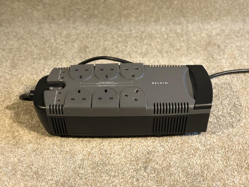 BELKIN Battery Backup Sockets Surge Protected Sockets (F6H500ukUNV USED)