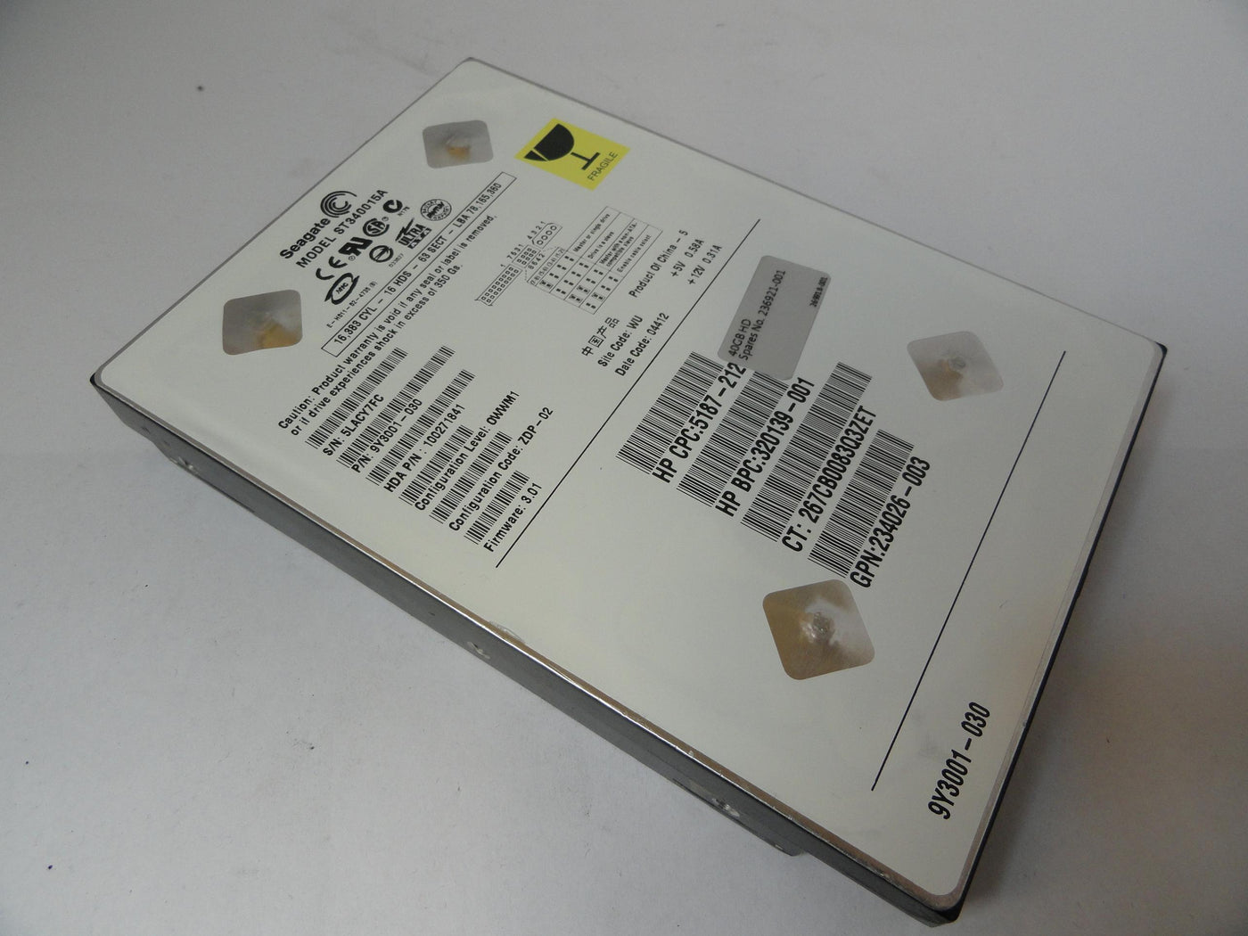 Seagate HP 40GB IDE 5400rpm 3.5in HDD ( 9Y3001-030 ST340015A 320139-001 5187-2128 234026-003 236921-001 ) USED