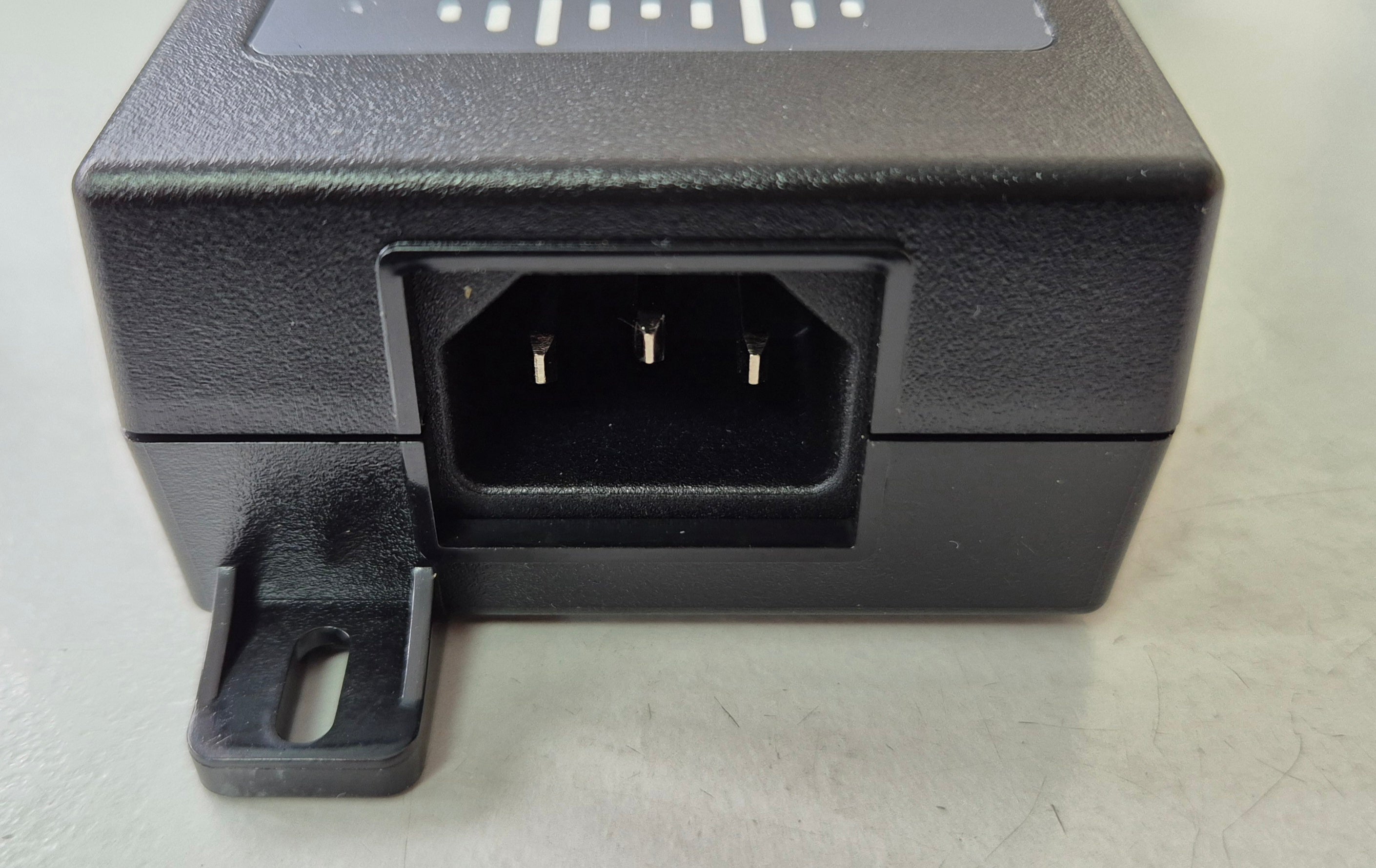 Cisco AIR-PWRINJ5 48V 0.32A POE Power Injector ( FA015LS1-00 341-0556-01 ) REF
