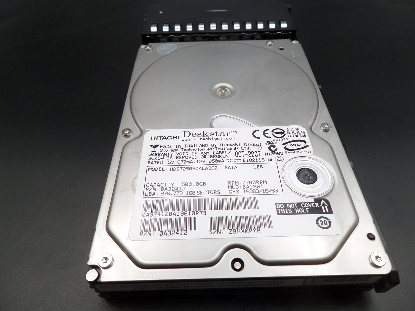 Hitachi 500GB SATA 7200rpm 3.5in HDD ( 0A32412 HDS725050KLA360 ) REF