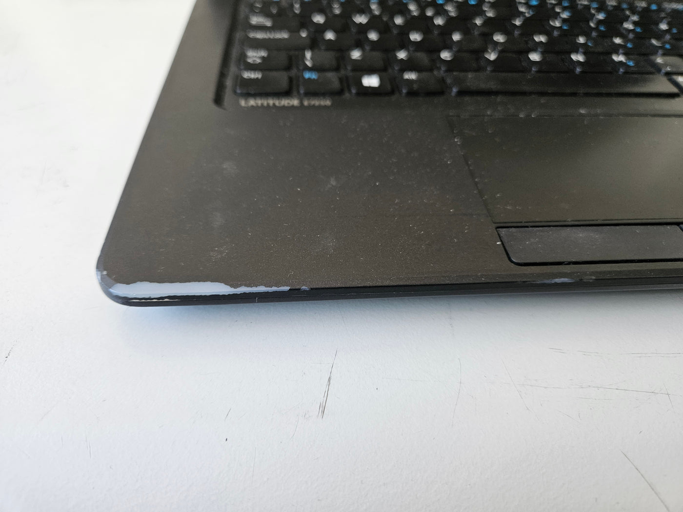 Dell Latitude E7250 256GB SSD 8GB RAM i7-5600U 2.6Ghz Win10 Pro 12.5" Laptop ( 2HFRM ) USED