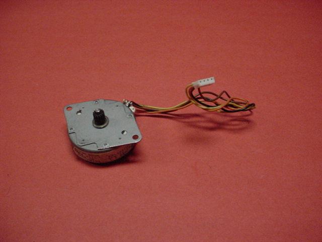 OKI Stepping Motor ( KHL42SL27B ) USED