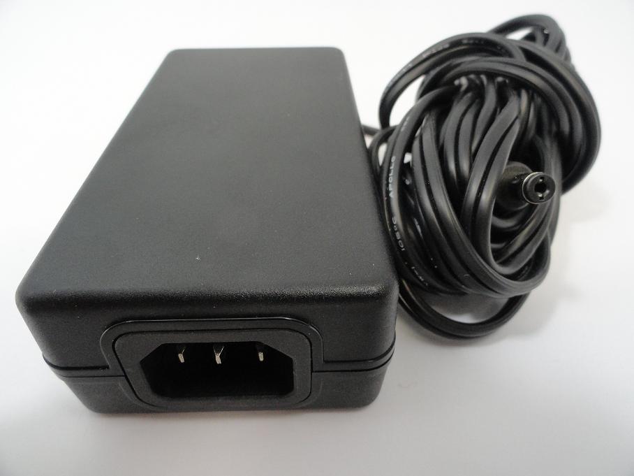 Phihong  X RITE AC/DC Power Adaptor 240 V 1 A OUT 12V 2.5A ( PSA31U-120  USED ) )