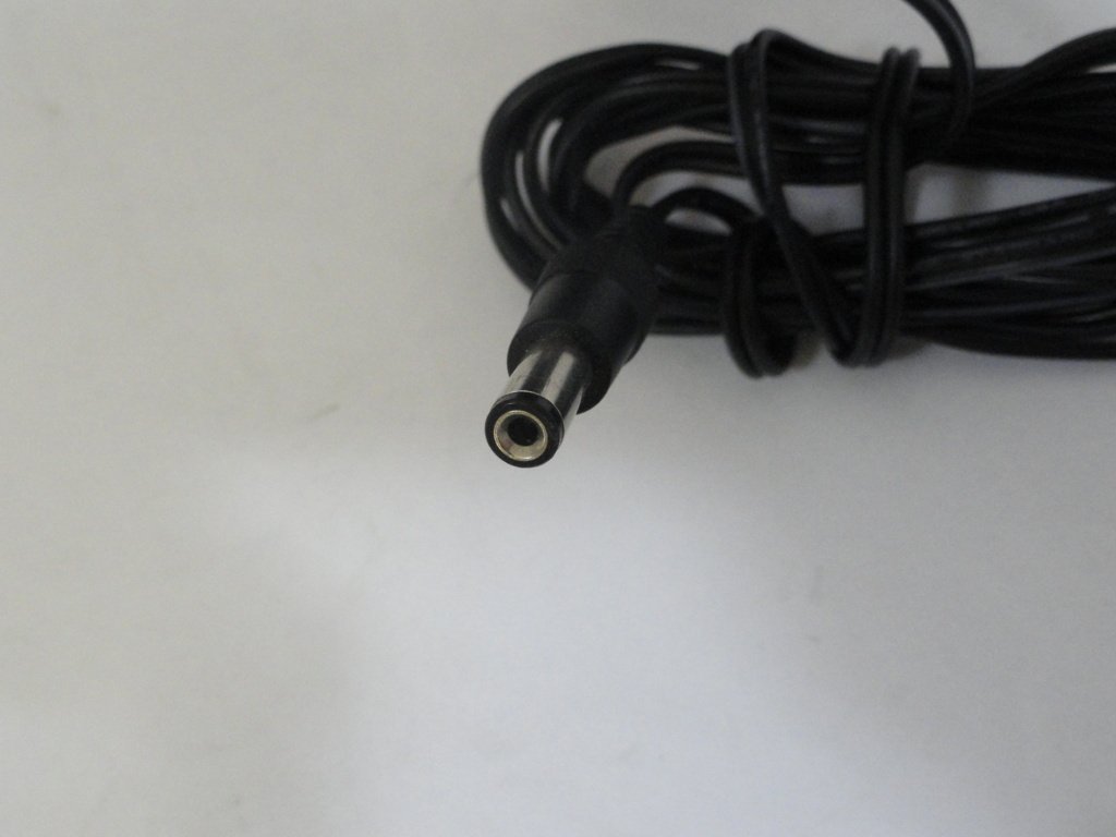 PR11459_135126-0002_Logitech Power Supply - Image3