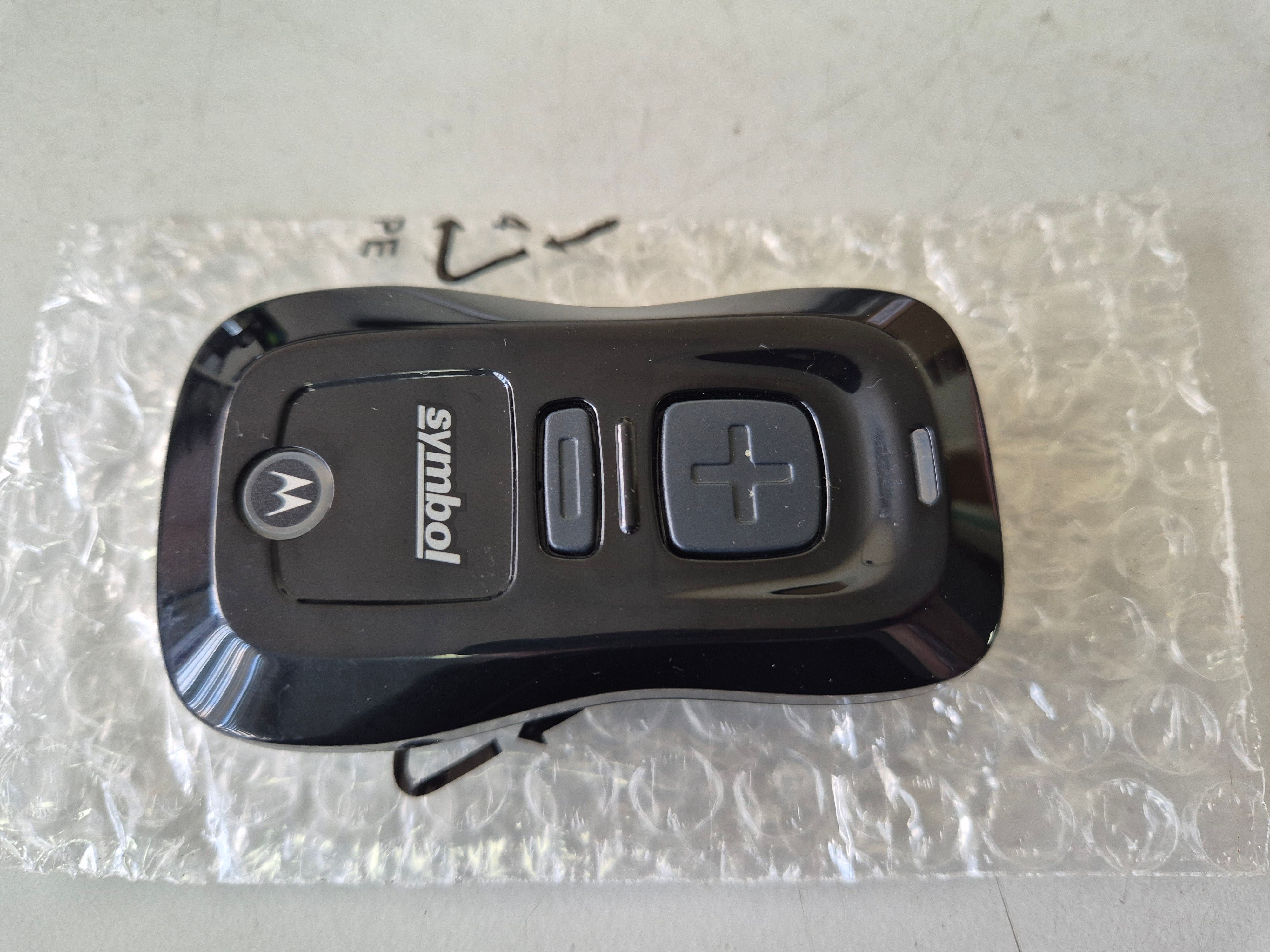 Motorola Symbol CS3070 Bluetooth Barcode Scanner ( CS3070-SR10007WW ) USED