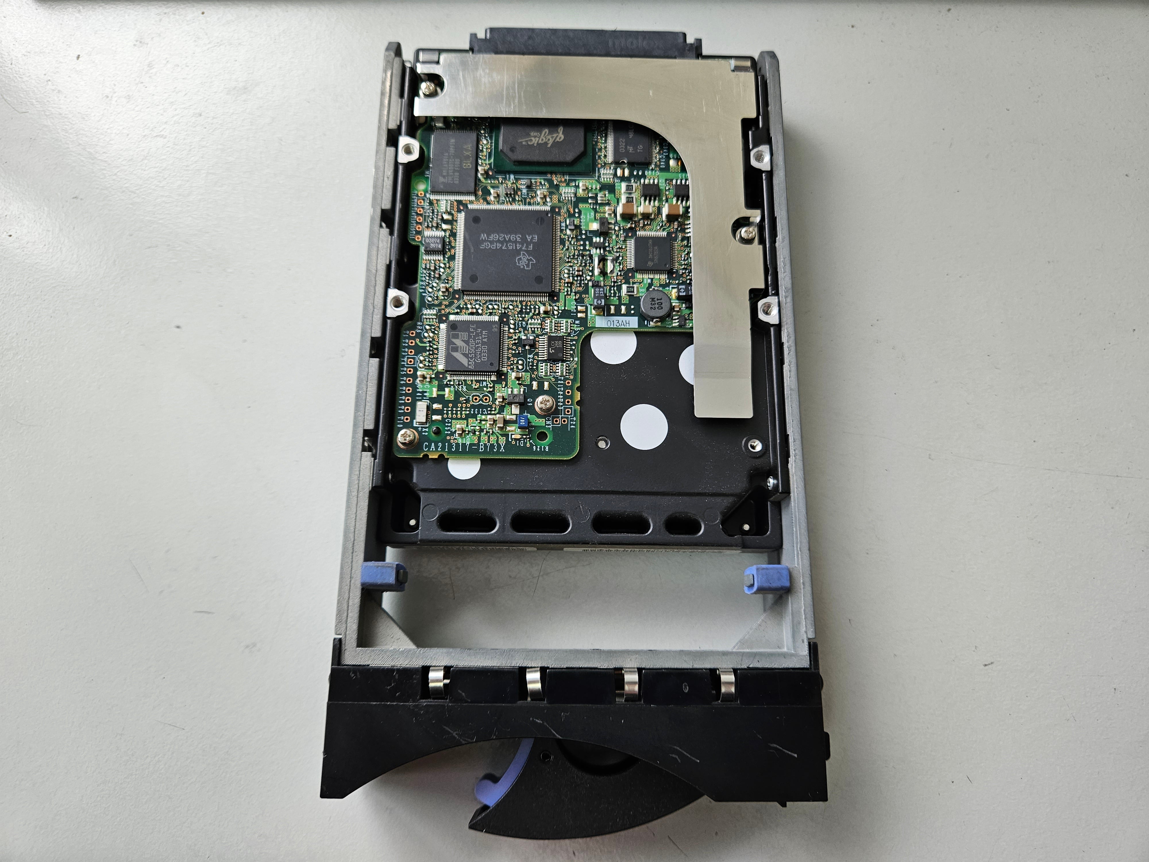 Fujitsu IBM 36.4GB 15kRPM SCSI 80Pin 3.5in HDD in Caddy ( MAS3367NC CA06227-B25900BA 33P3380 32P0736 ) REF