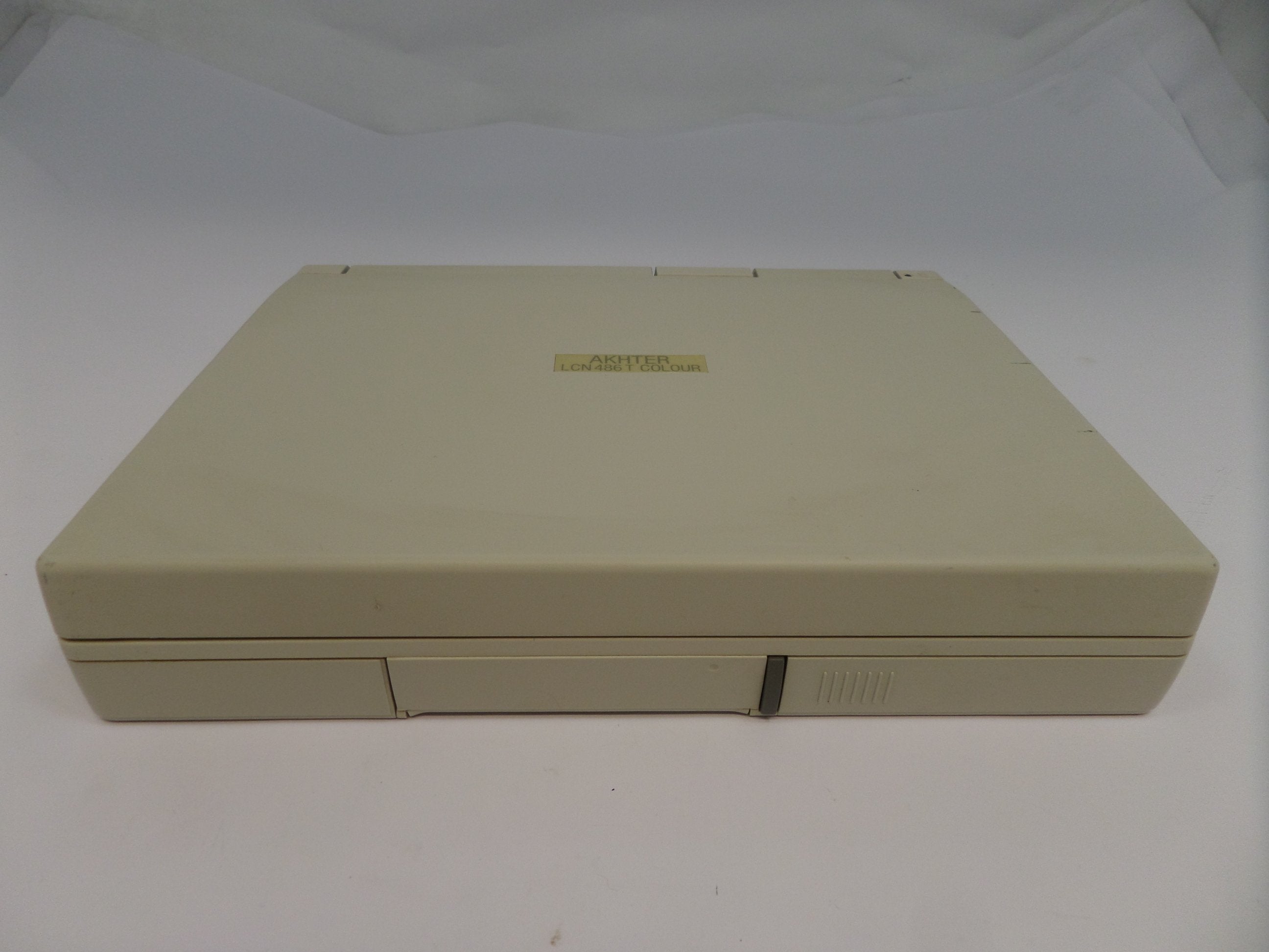 PR02089_LCN486T_Akhter LCN-486T Colour Laptop - Image7