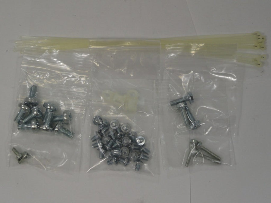 163737-018 - Compaq Proliant Sliding Rail Kit Including Slide Rails, Mounts, Cable Management Arm & Brackets plus Screws - NOB