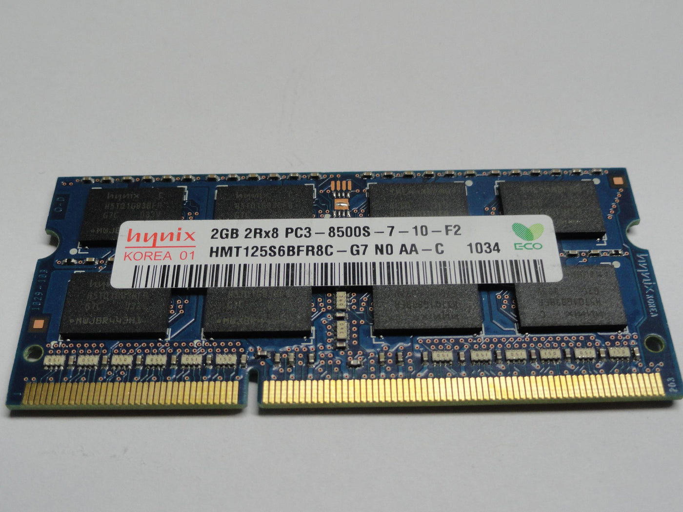 PC3-8500S-7-10-F2 - Hynix 2GB 204p PC3-8500 CL7 1DDR3-1066 SODIMM Memory Module - Refurbished