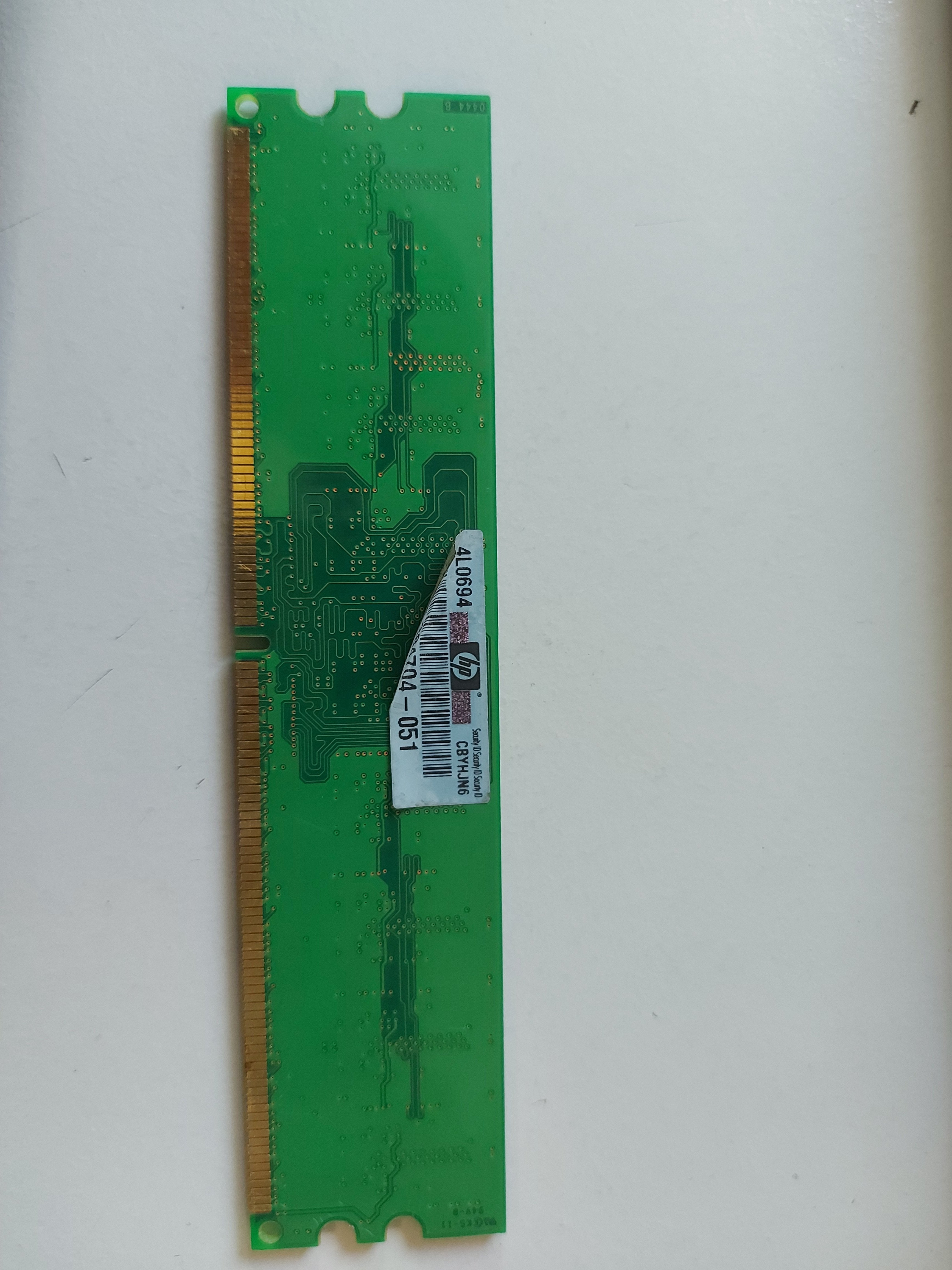 Micron HP DDR2 SDRAM 512MB 667MT/s 240-UDIMM Memory Module MT9HTF6472AY-667B3