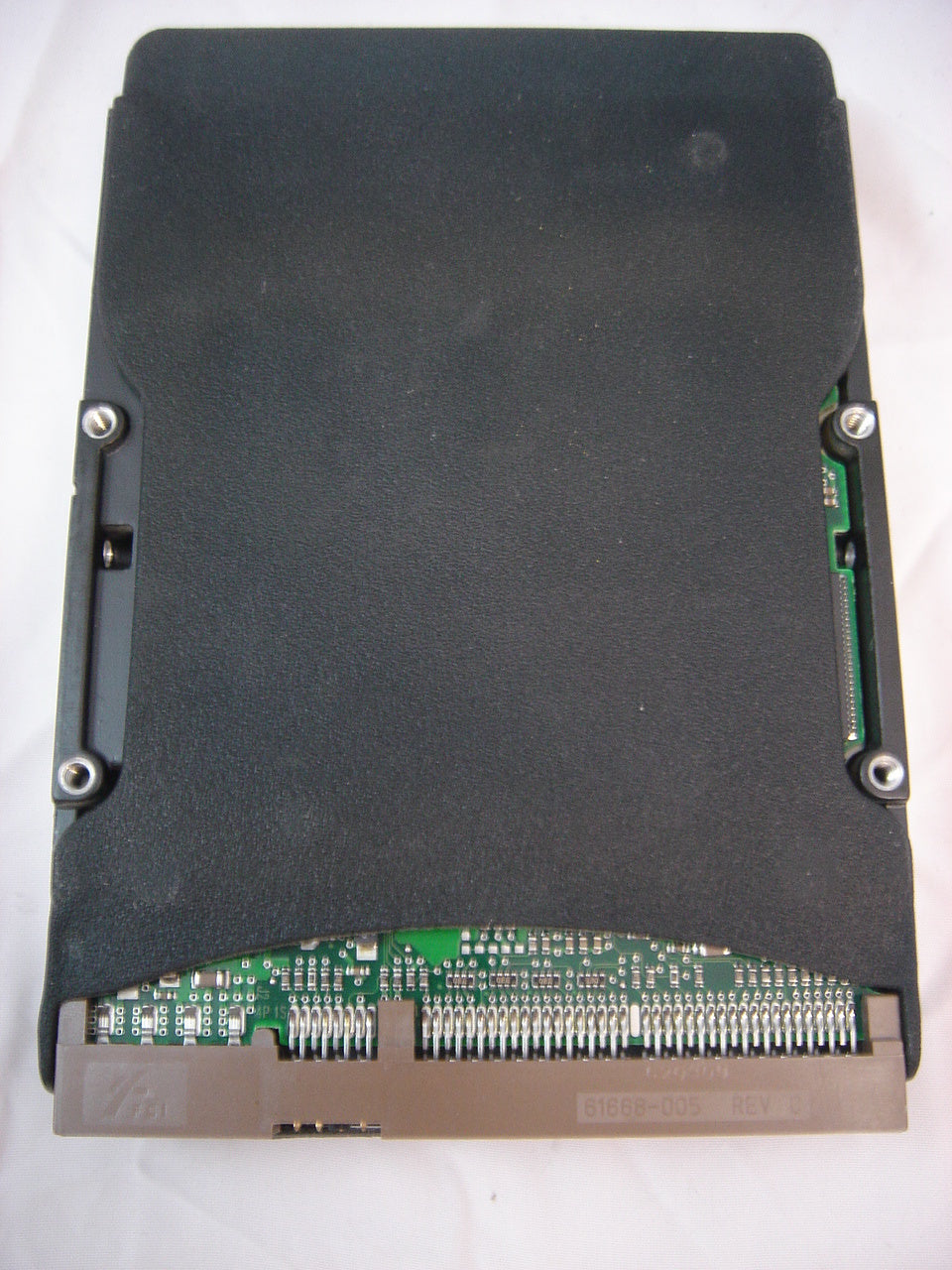 Seagate 20GB IDE 3.5" 5400RPM HDD ( 9T7001-331 ST320410A ) USED
