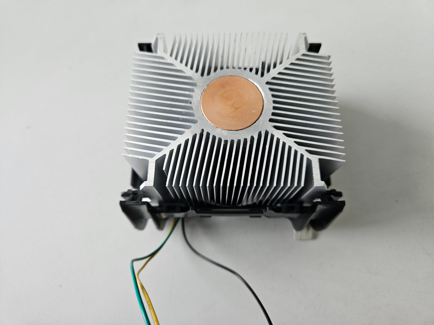 Intel 12VDC 0.16A Socket 478 Fan and Heatsink Assembly ( C91249-001 ) USED