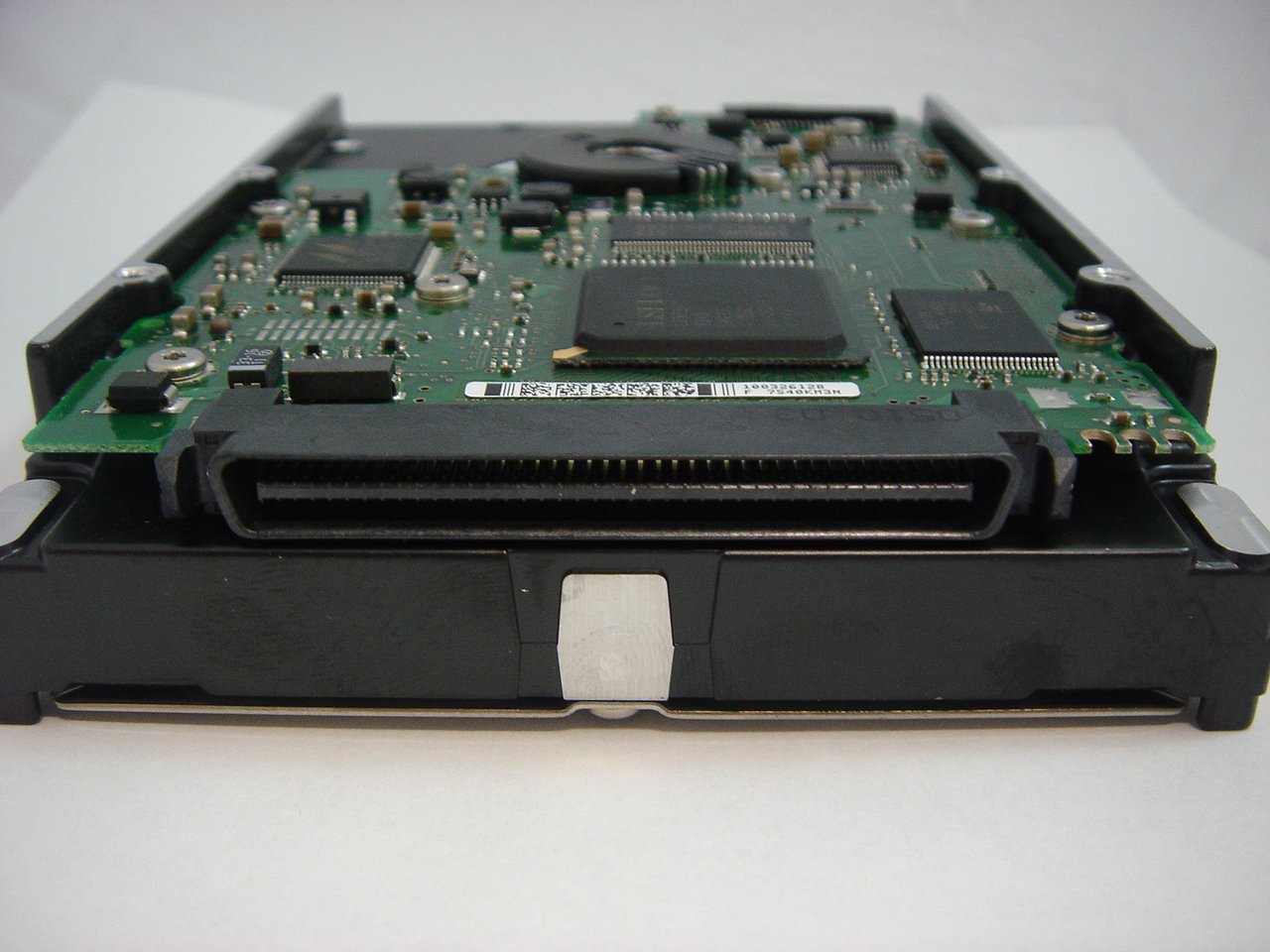 PR04190_9BB006-104_Seagate 36GB SCSI 80 Pin 10Krpm 3.5in HDD - Image3