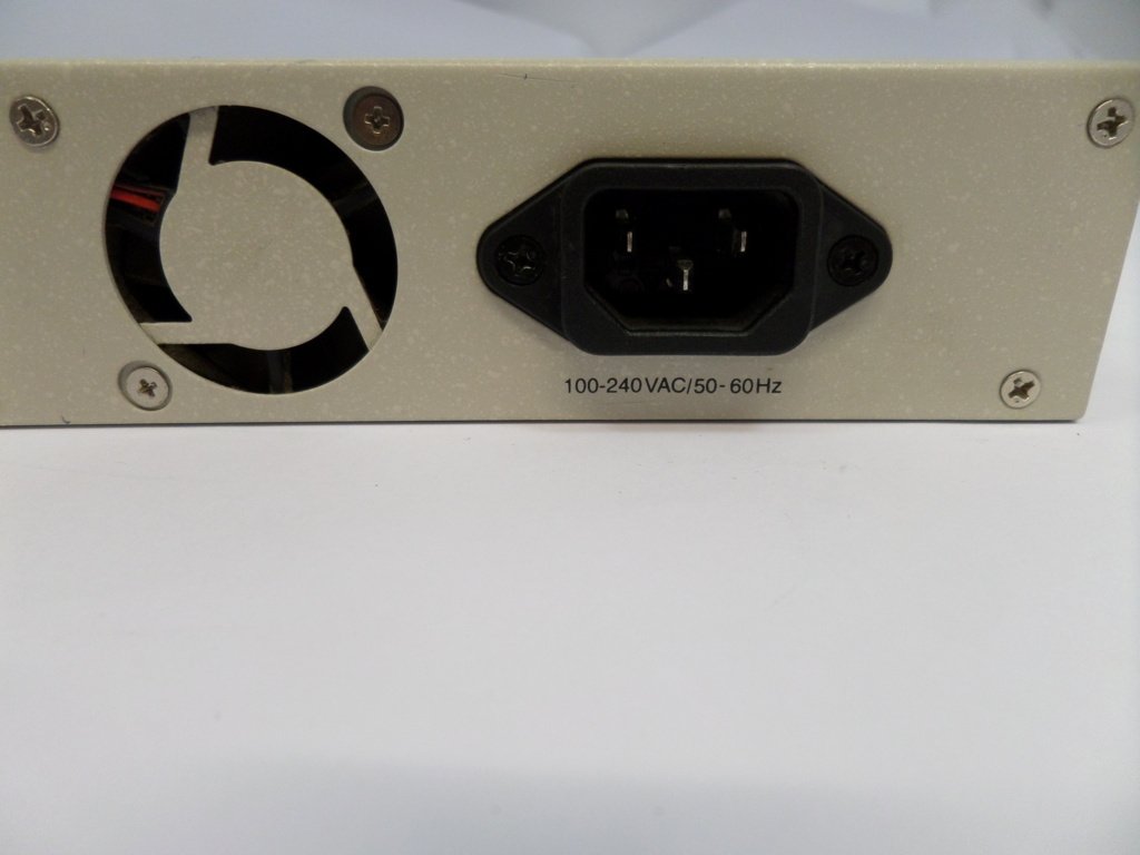 Wysecom WS-FD16S 16 Port Hub ( WS-FD16S   Wysecom )