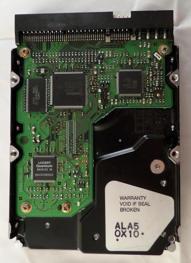 Quantum 8.4Gb 5400RPM IDE 3.5in HDD ( LA08A011 ) USED