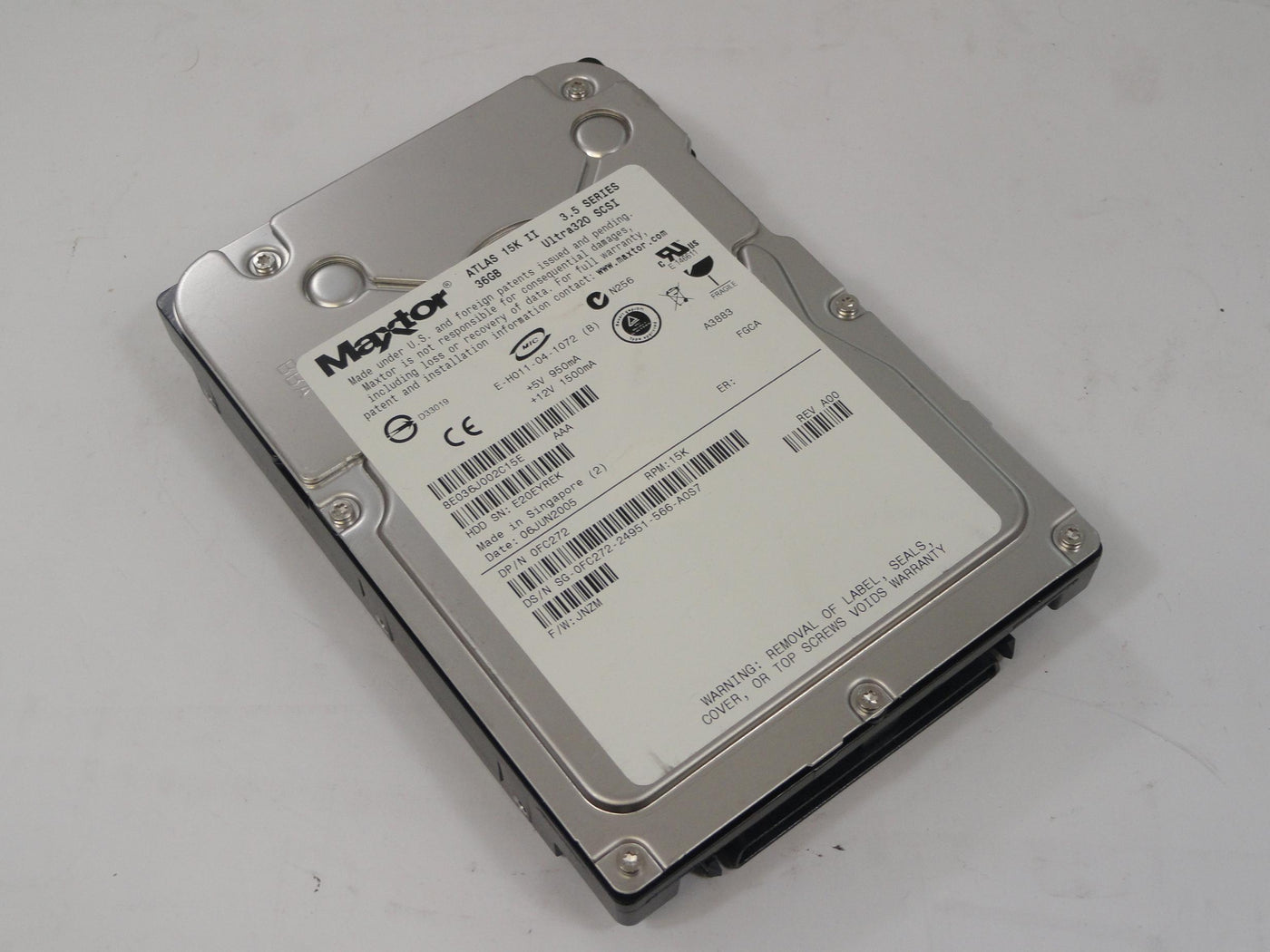 PR19151_8E036J0_Maxtor Dell 36GB SCSI 80 Pin 15Krpm 3.5in HDD - Image5