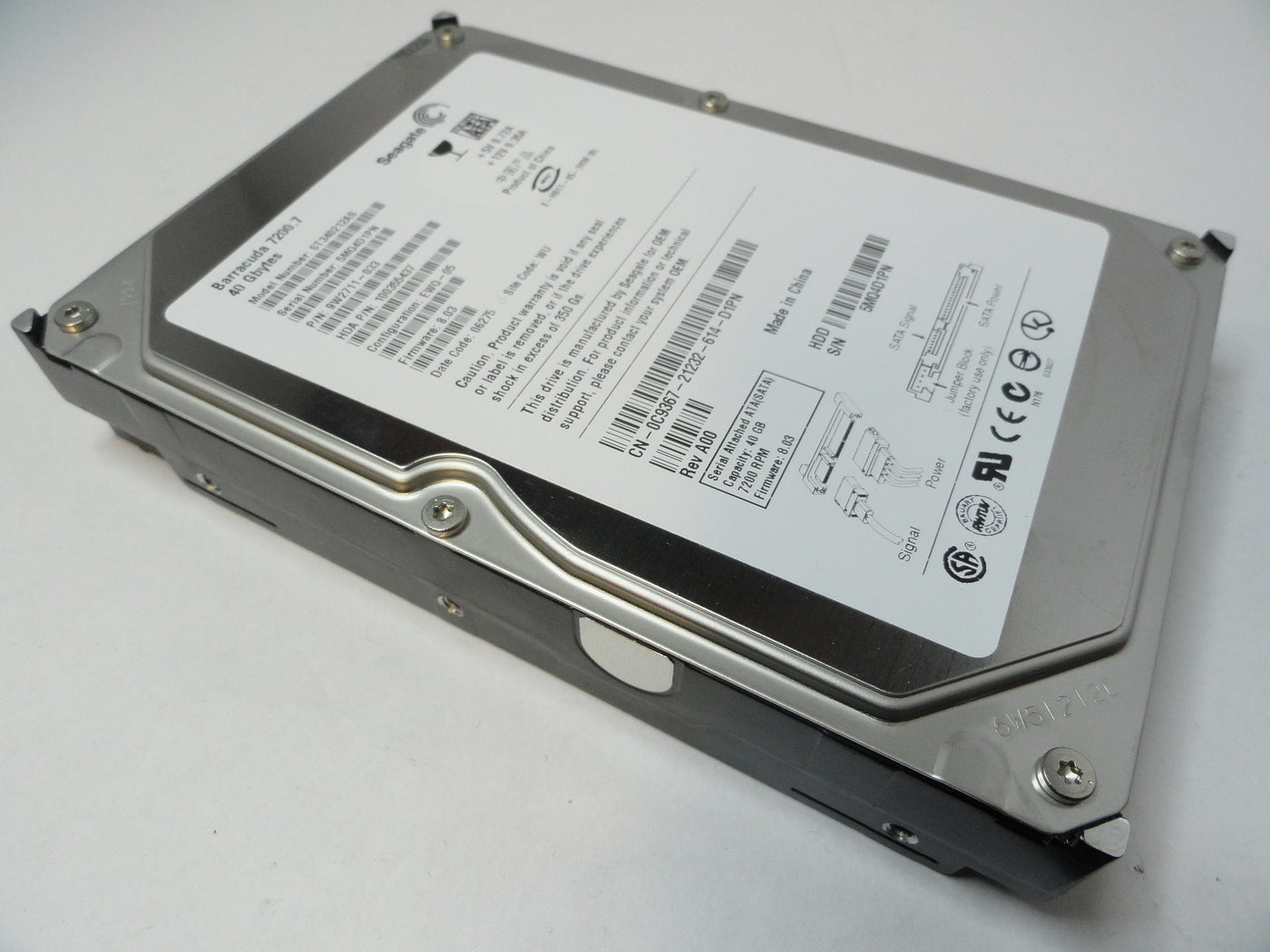 PR20164_9W2711-033_Seagate Dell 40GB SATA 7200rpm 3.5in HDD - Image4