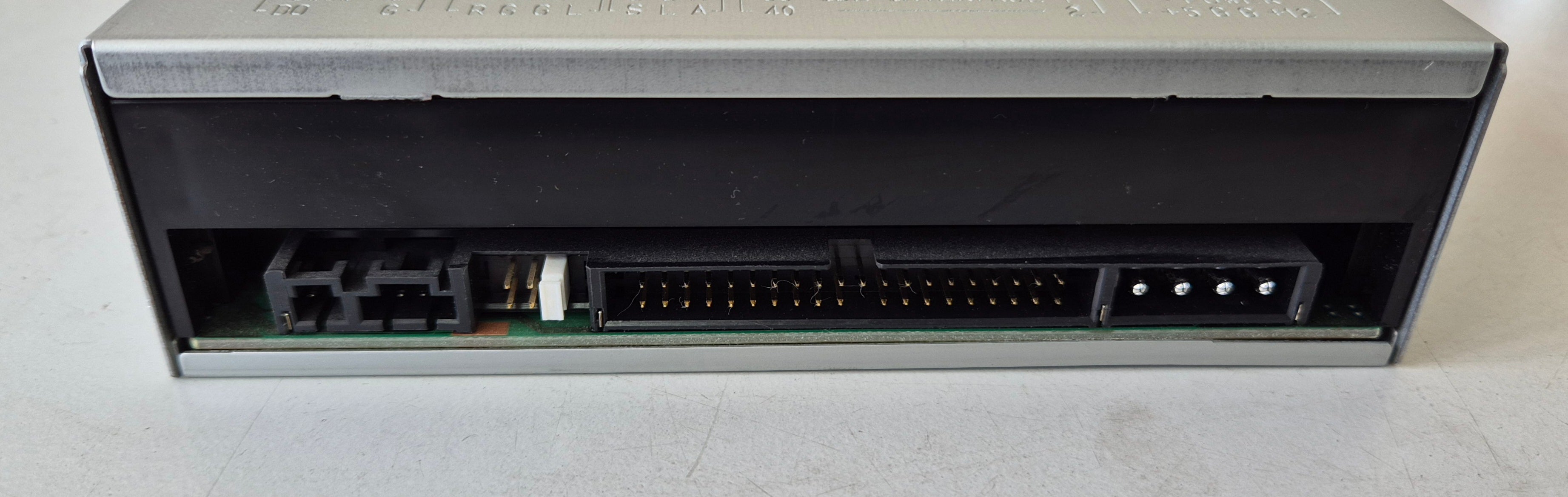 Samsung SC-148 Beige Bezel IDE CD-Master 48E CD-ROM Drive ( SC-148P/FSA ) USED