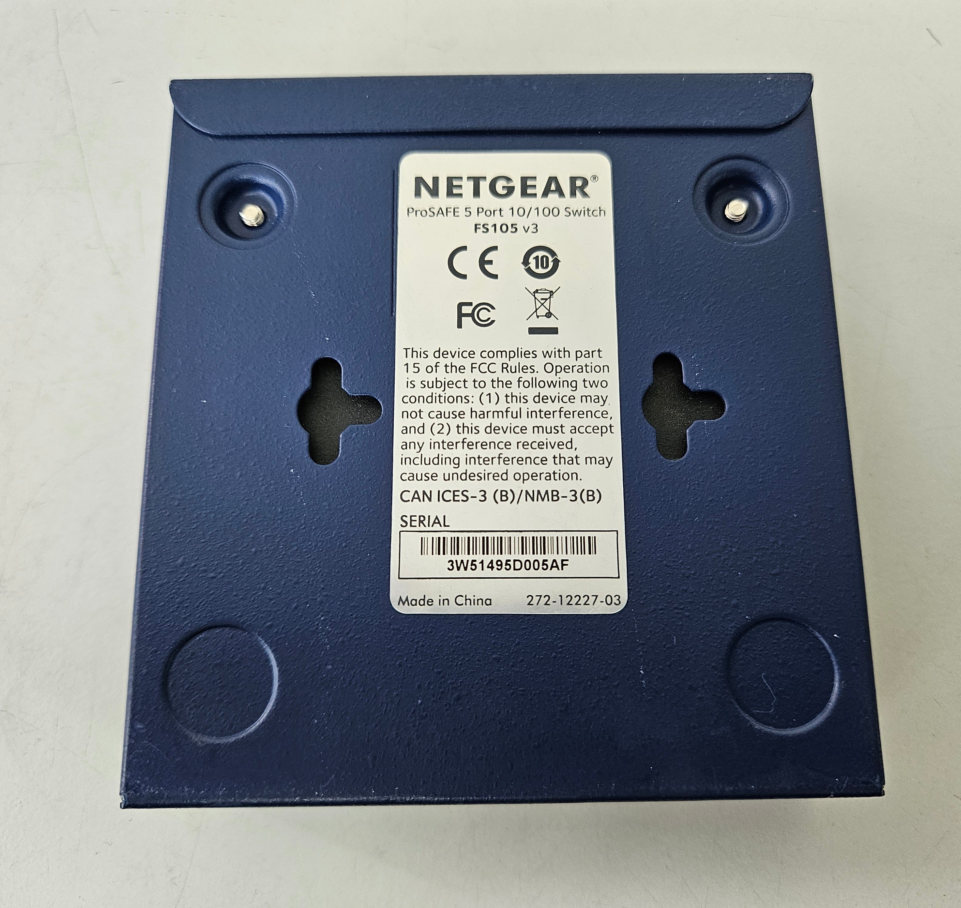 Netgear ProSAFE 5-Port 10/100 Fast Ethernet Switch WITH PSU ( FS105 FS105V3 ) USED