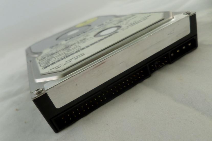 MC1637_51023H2_Maxtor 10gb 7200rpm 3.5" IDE HDD - Image4