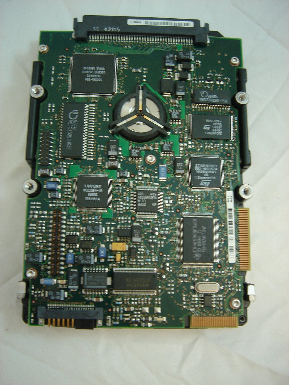 Seagate Sun 9.1GB SCSI 80pin 7200rpm 3.5in HDD ( ST39173WC 9J4008-045 370-3595-04 540-3704-01 ) REF