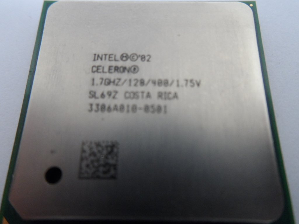 Intel Celeron 1.7GHz 128KB Cache 400MHz CPU ( SL69Z ) REF