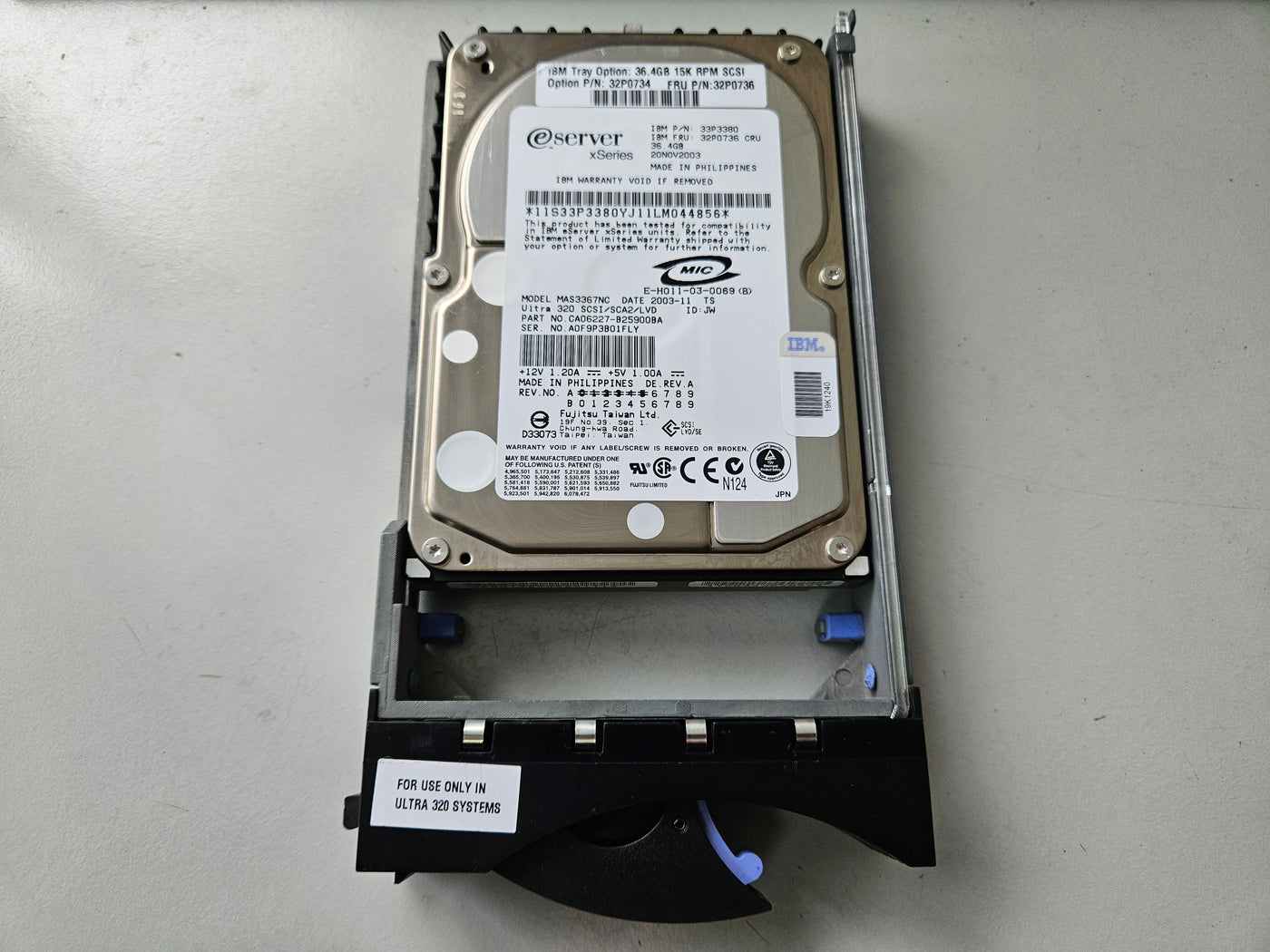 Fujitsu IBM 36.4GB 15kRPM SCSI 80Pin 3.5in HDD in Caddy ( MAS3367NC CA06227-B25900BA 33P3380 32P0736 ) REF