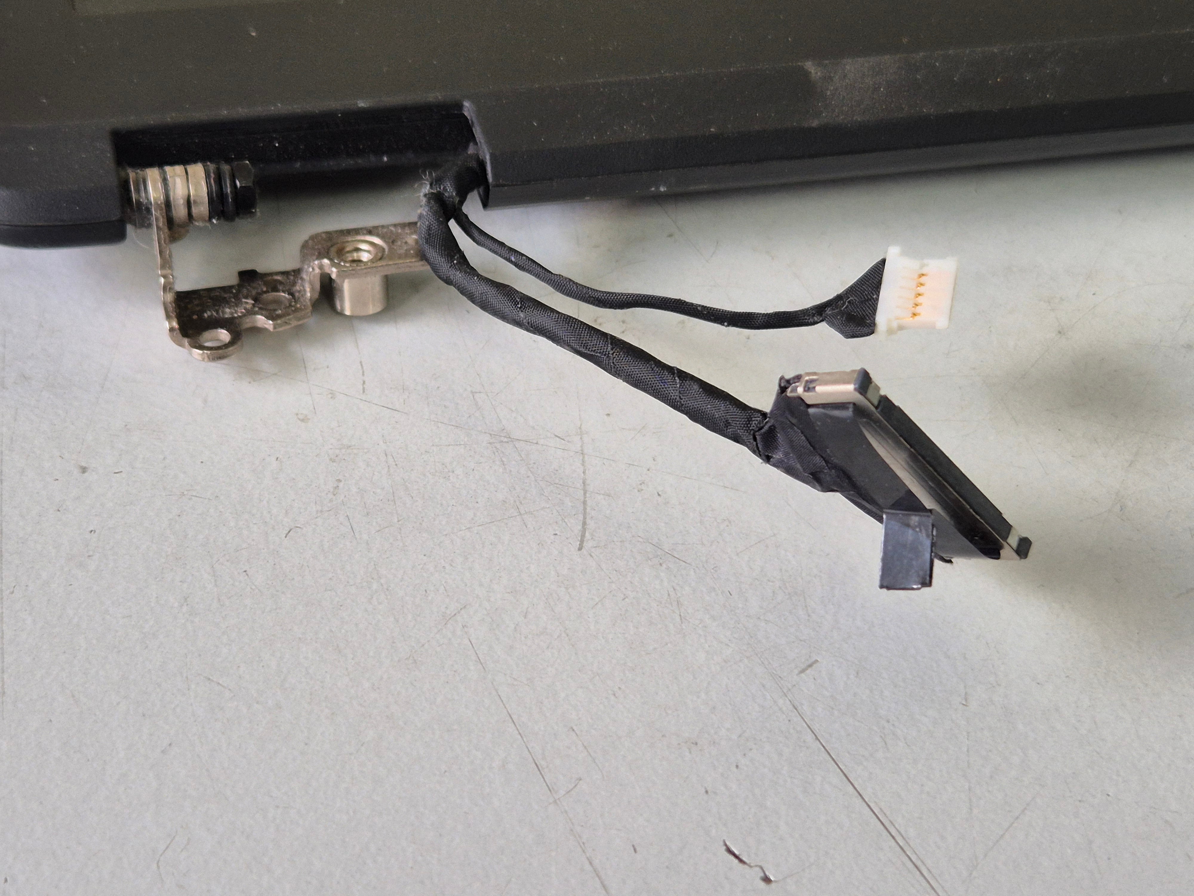 Dell Latitude E7250 Screen + Plastics USED